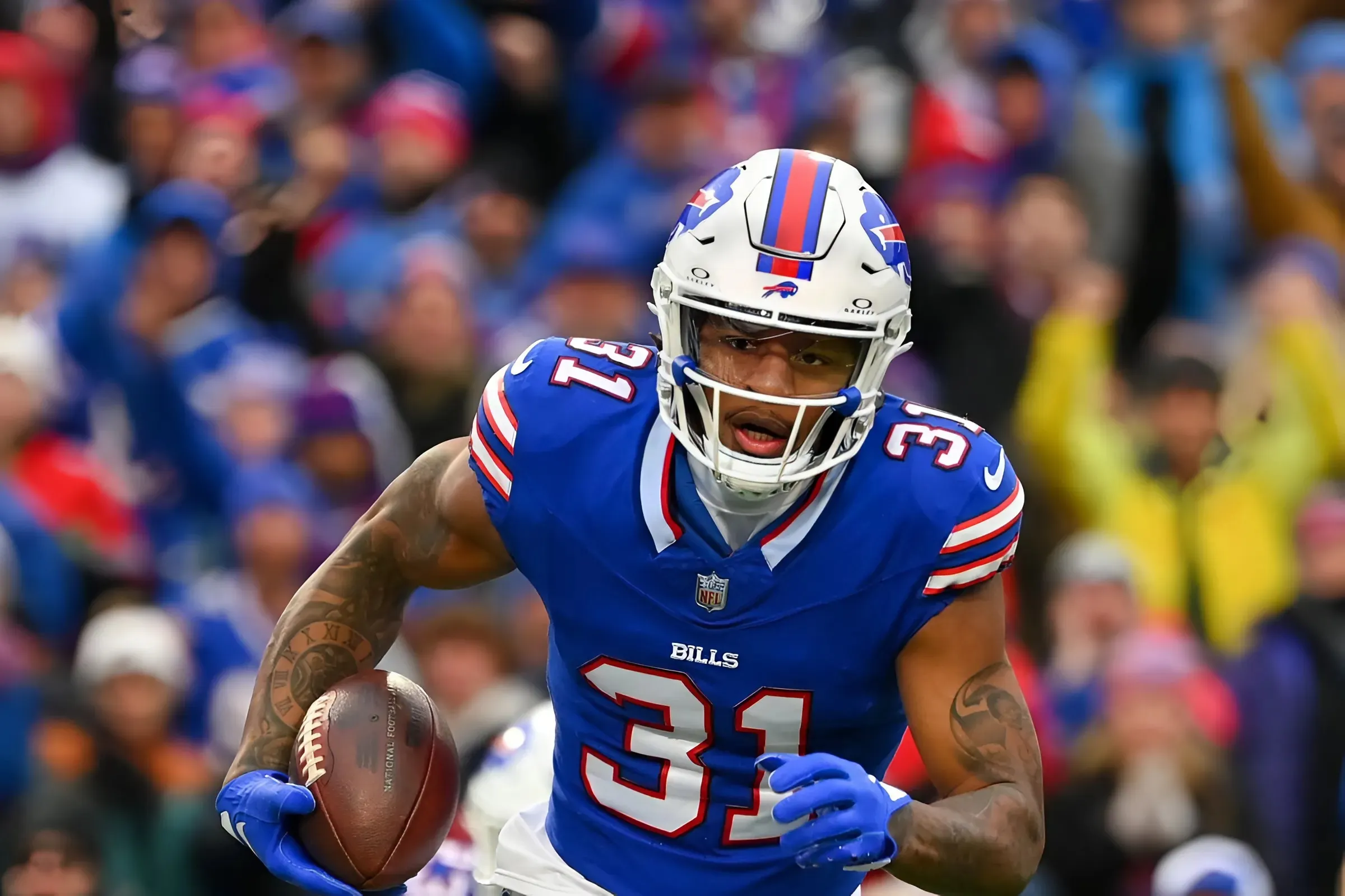 PFF Names 3 Players Raiders ‘Would Benefit Greatly From Signing’