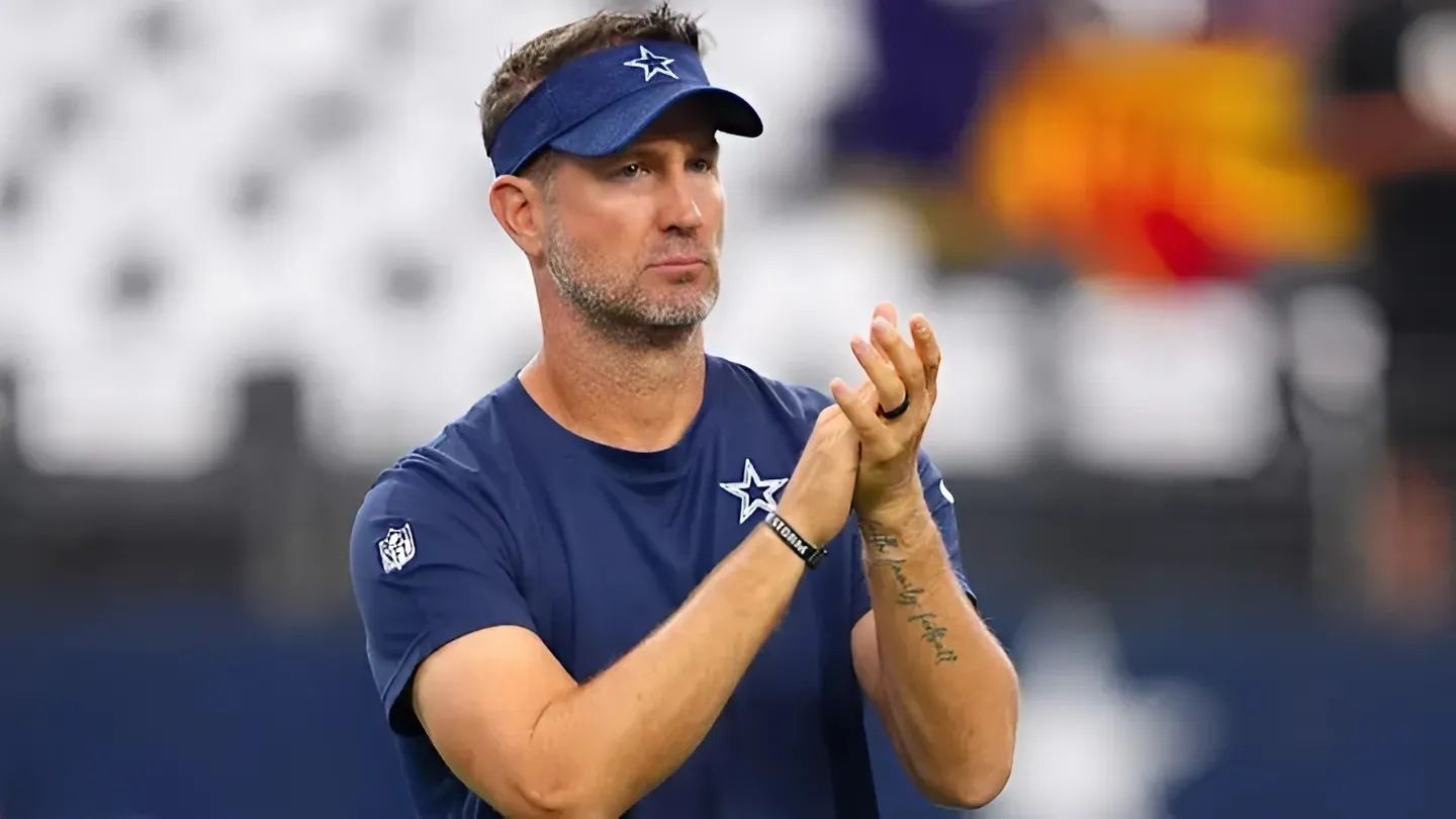 Former Highly Touted QB Surprisingly Predicted To Be on Cowboys Third String