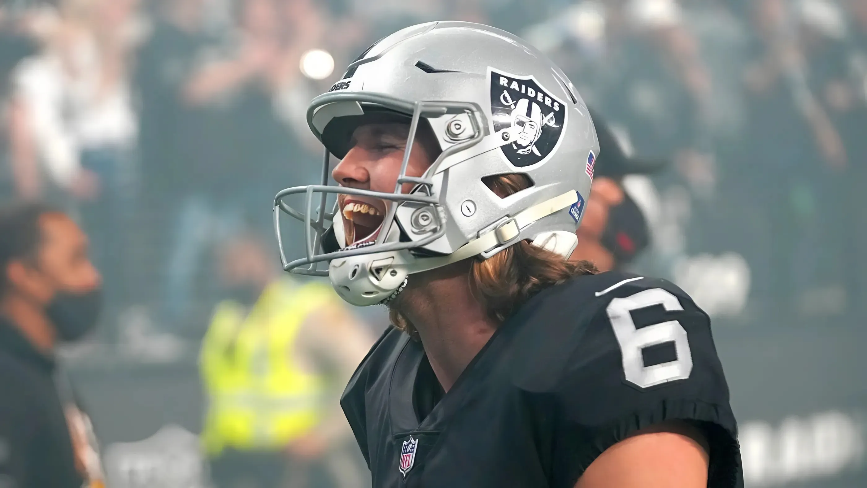 Why extending punter AJ Cole makes sense for the Raiders