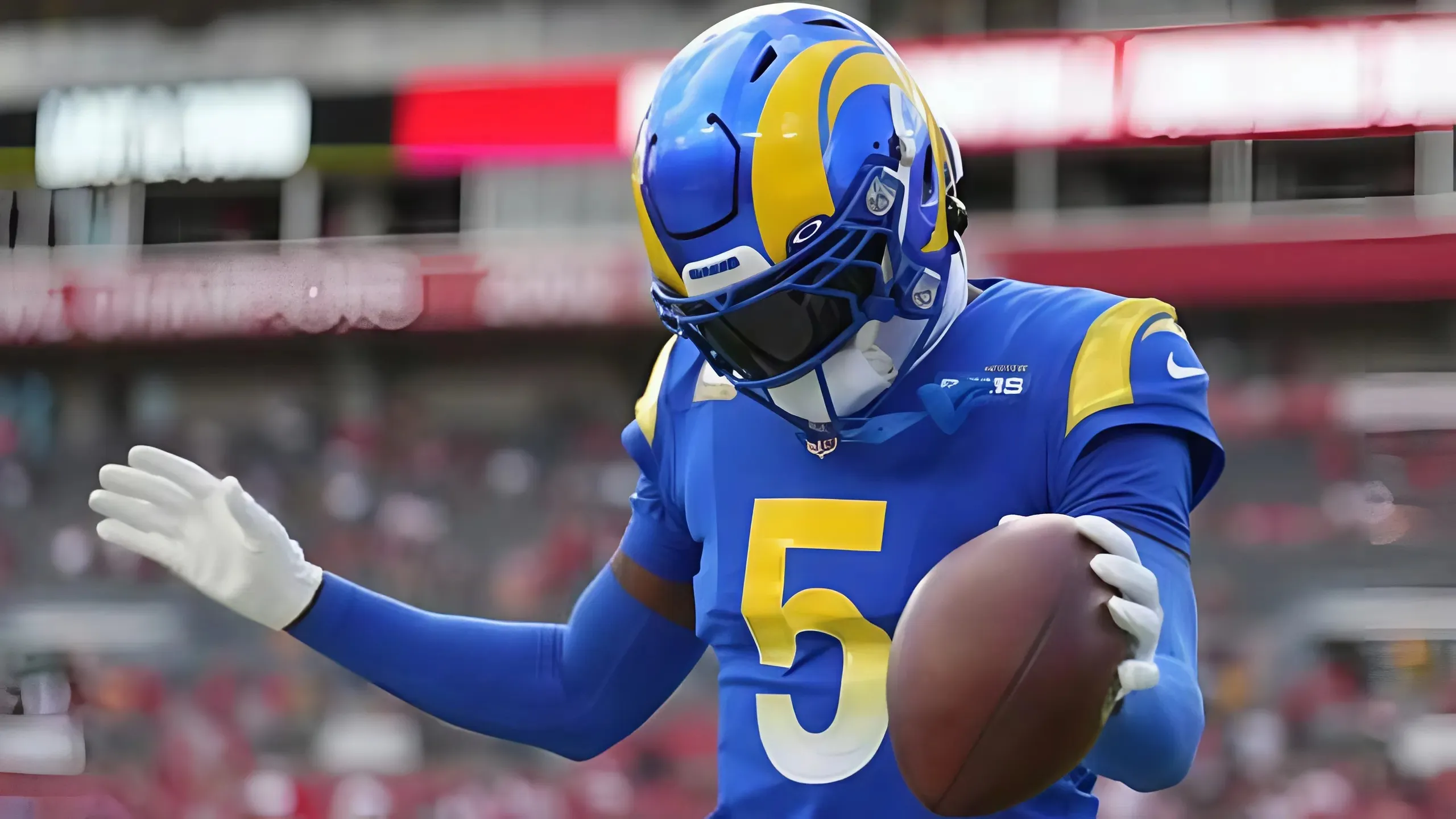 Rams Safety Has High Praise for the Teams’ Offense