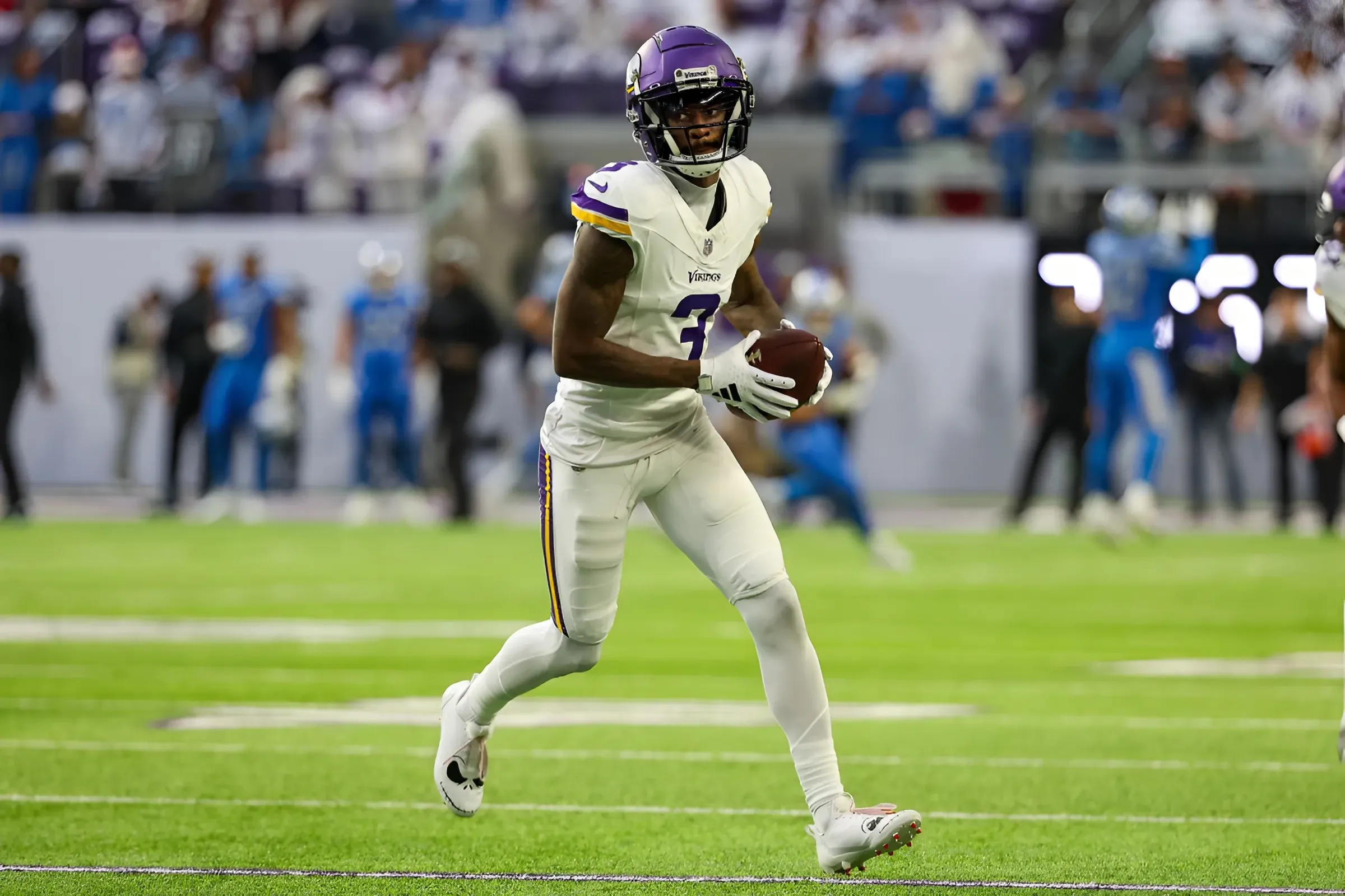 Highly Touted Vikings Playmaker Expected to ‘Break the Bank’