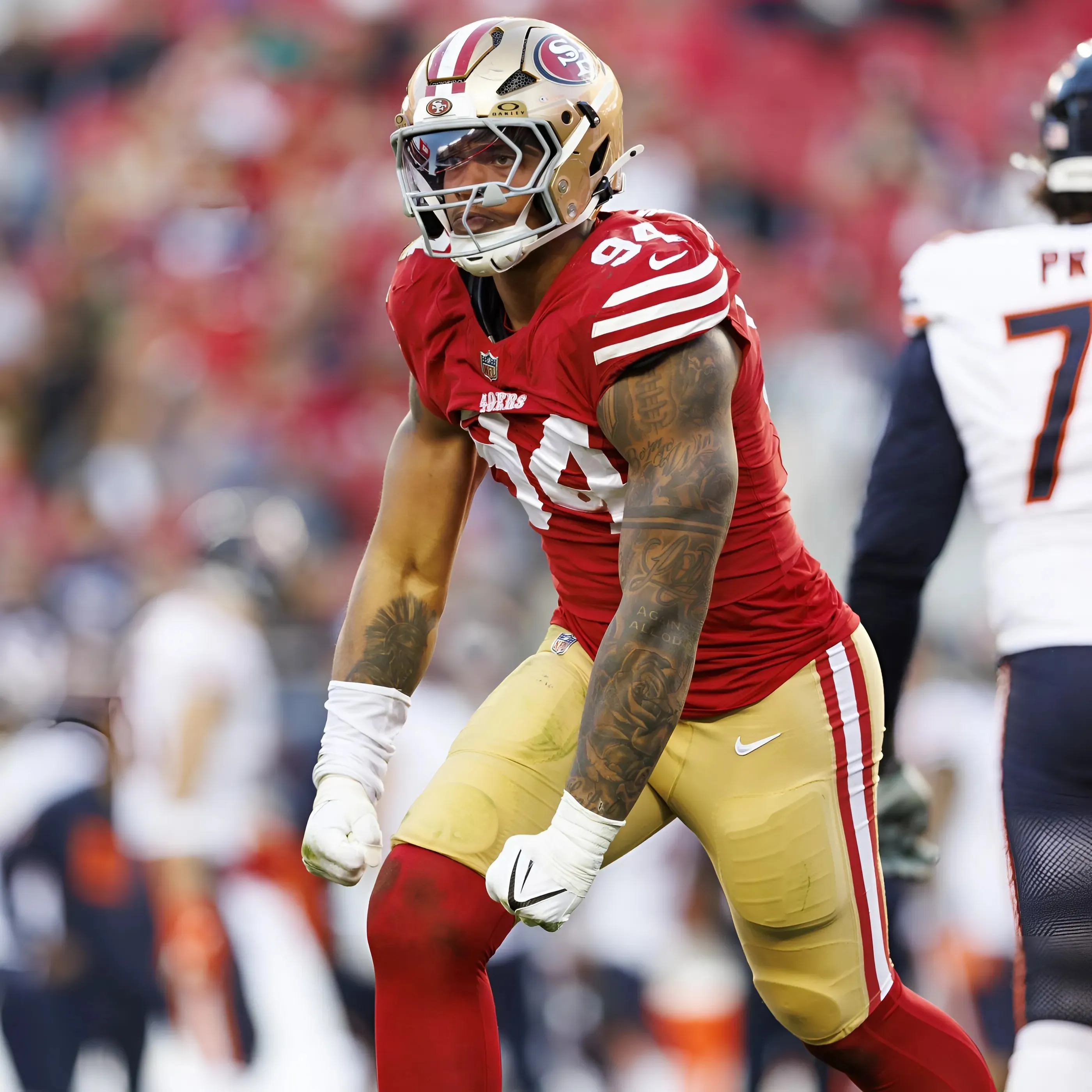 49ers $18 Million Edge Named Team’s Top Trade Piece Amid Cap Concerns