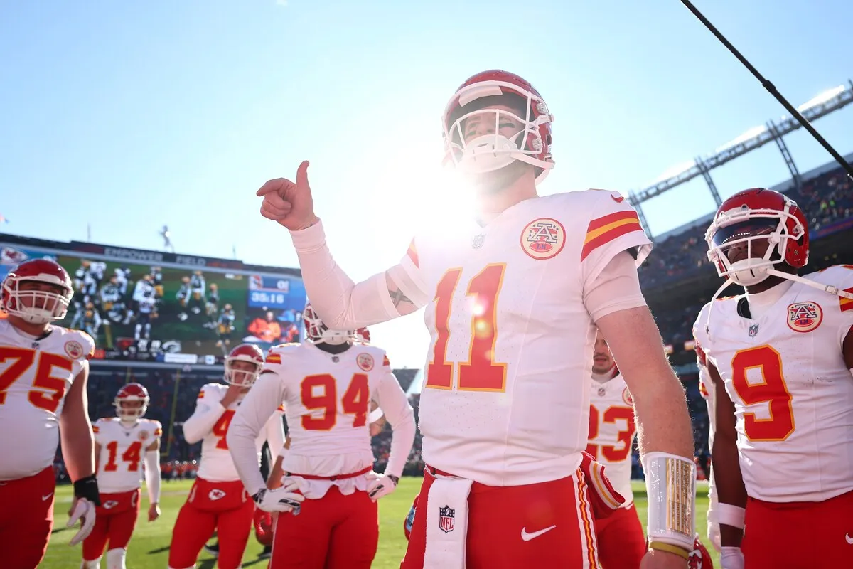 Carson Wentz linked to Steelers fallback plan if Aaron Rodgers dream dies Carson Wentz linked to Steelers fallback plan if Aaron Rodgers dream dies
