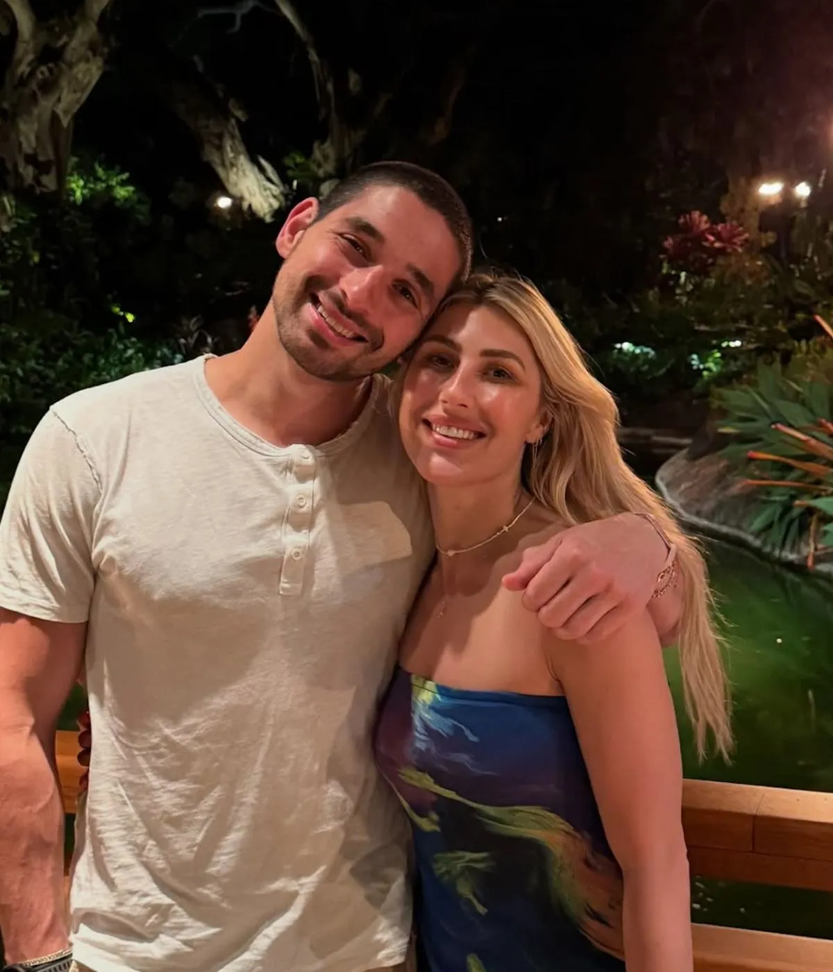 DWTS’ Alan Bersten and Emma Slater Enjoy ‘Unbelievable’ and Romantic Hawaii Vacation