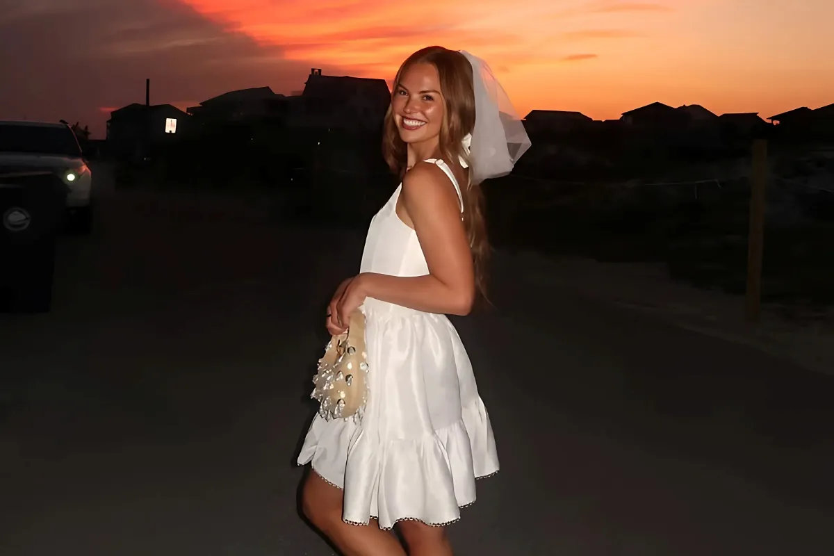 Hannah Brown Celebrates Bachelorette Party in Florida — See Who from Bachelor Nation Attended tram