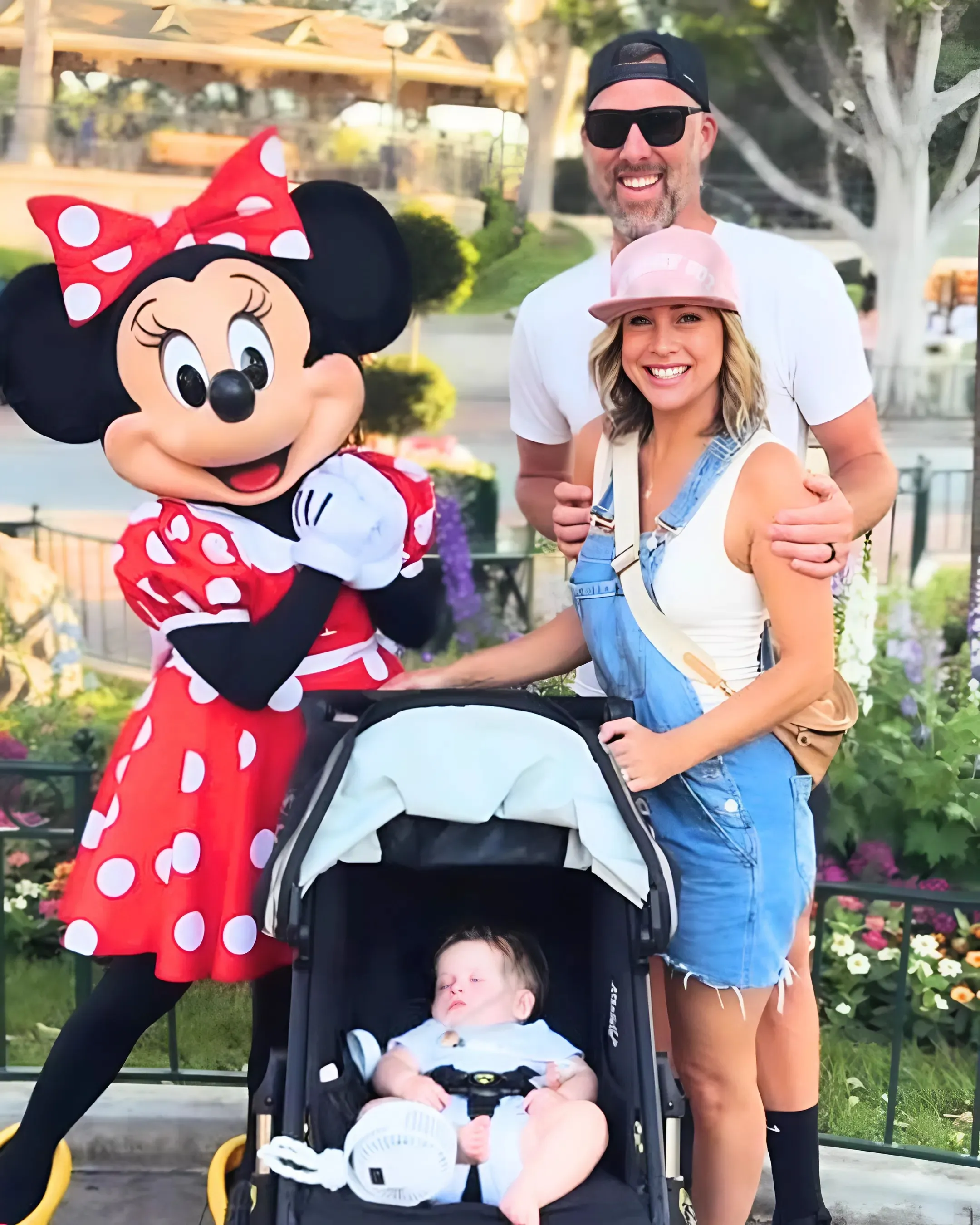 “Will She Feel Like Mine?” — Clare Crawley Opens Up About Her Fears After Welcoming Daughter via Surrogacy