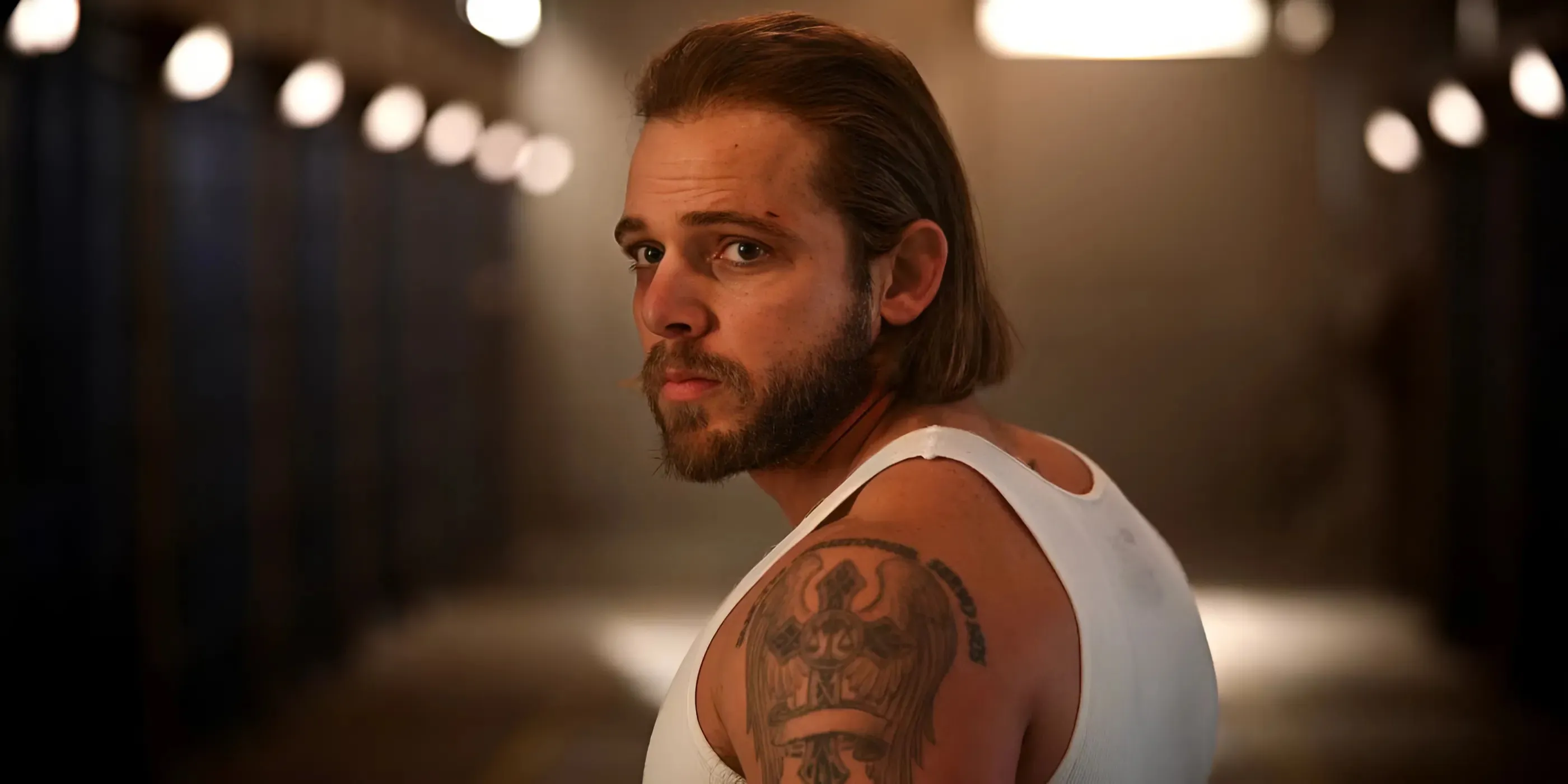 “[It] Could Lead Right Back to Prison”: 'Fire Country’s Max Thieriot Previews Bode’s Problems With His PO