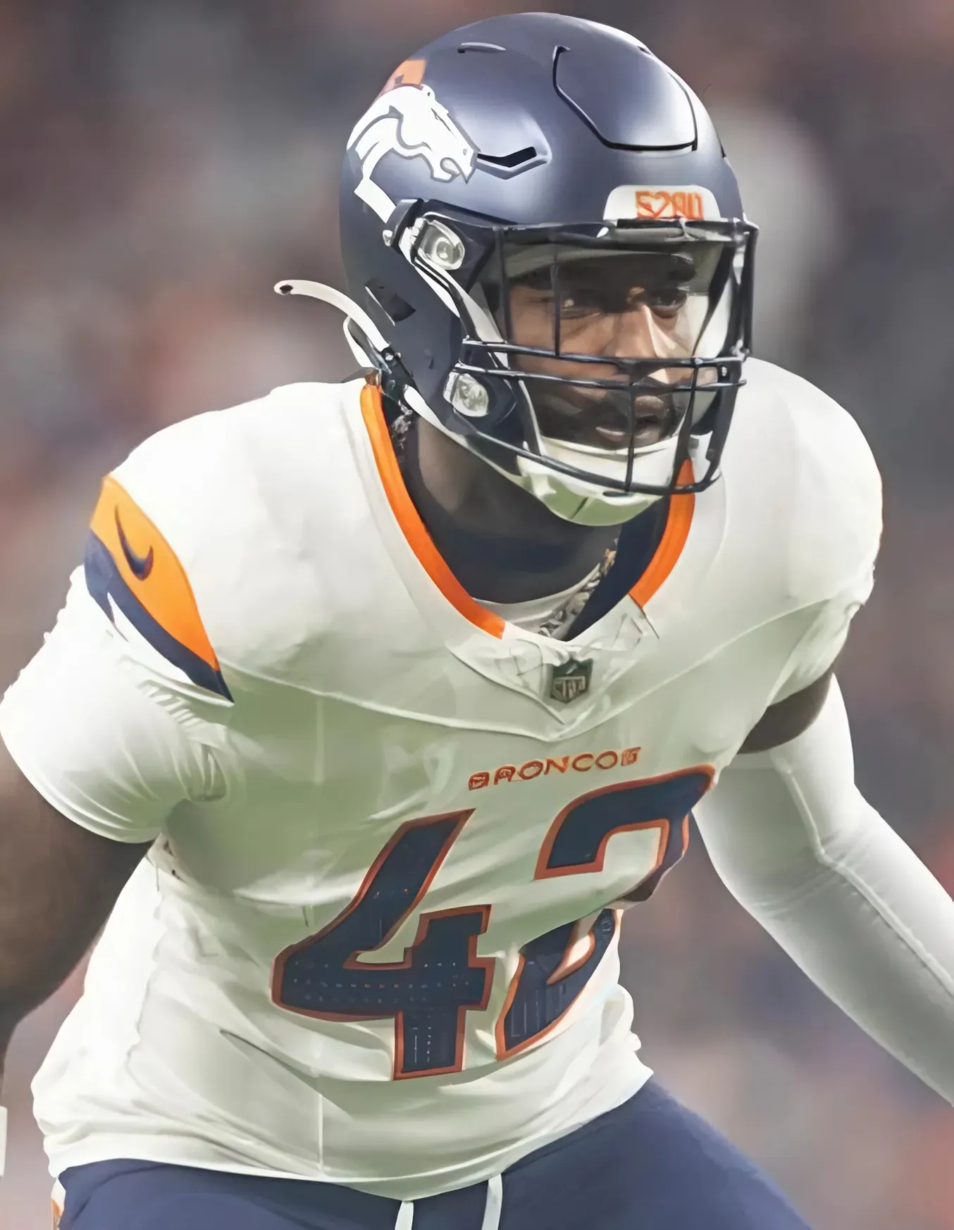 Report: Former Broncos LB to Sign With Super Bowl Contender