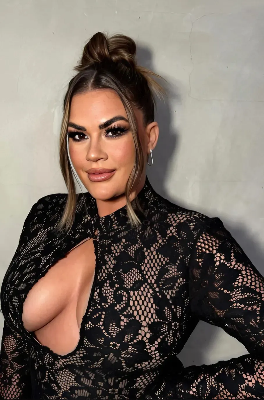 The Valley’s Brittany Cartwright Shares New Pic With Rumored Boyfriend, Plus Talks Co-Parenting, Dating Rules With Jax, & Divorce Update