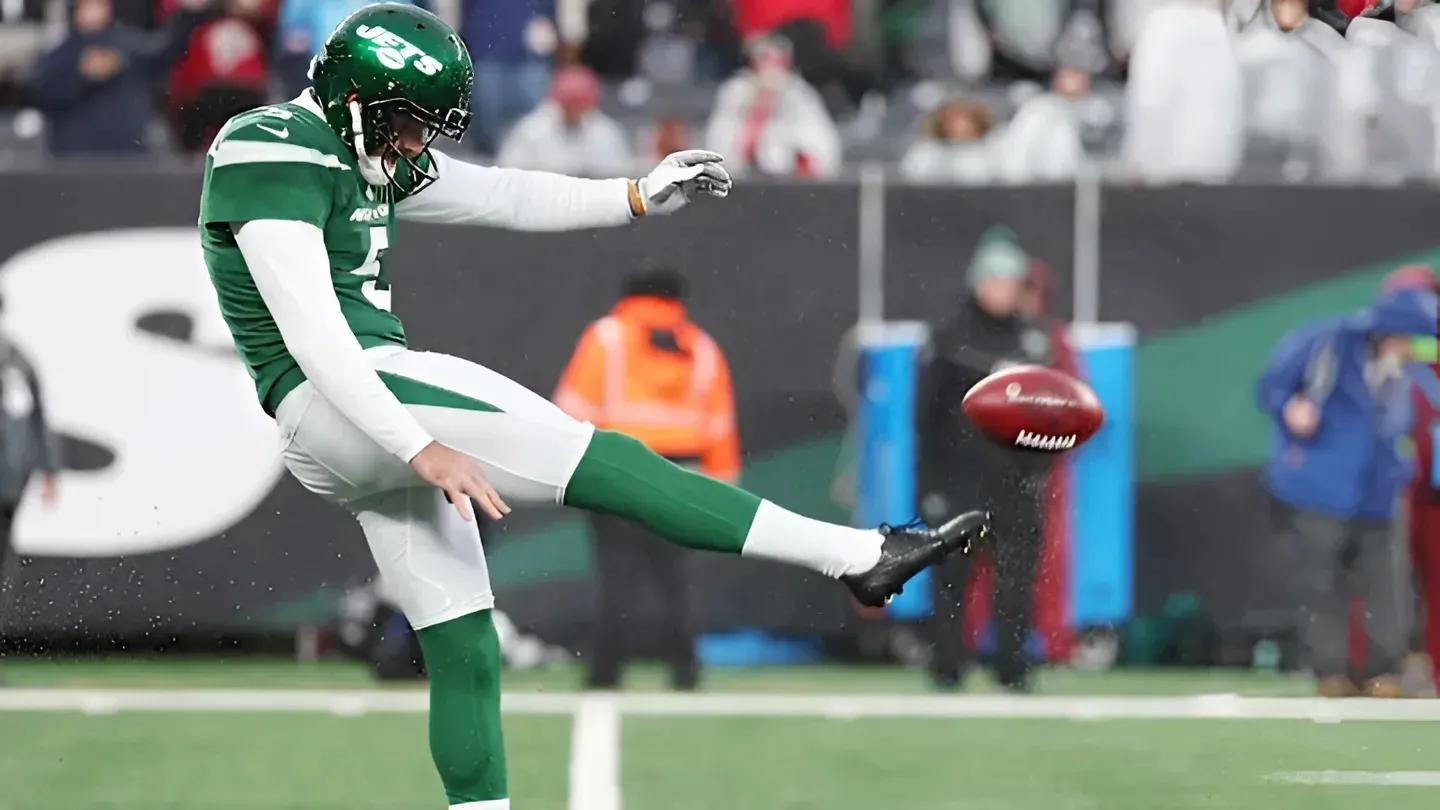 Veteran punter reveals seemingly imminent signing with the 49ers