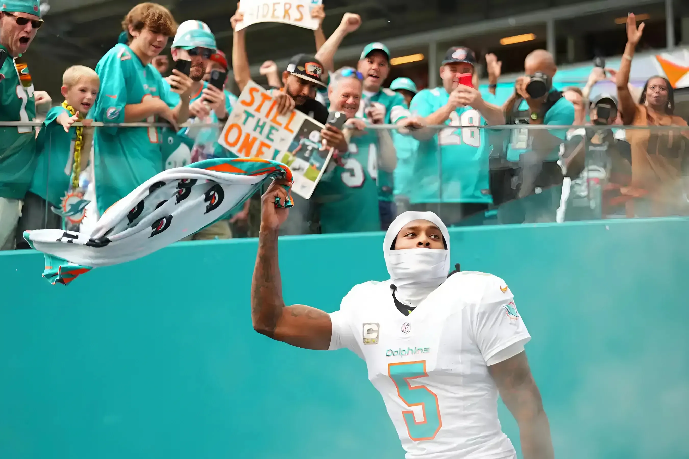 Minnesota Vikings Named Surprise Landing Spot for Super Bowl Champion with 24 Career Interceptions Could a Shocking Signing Be Imminent