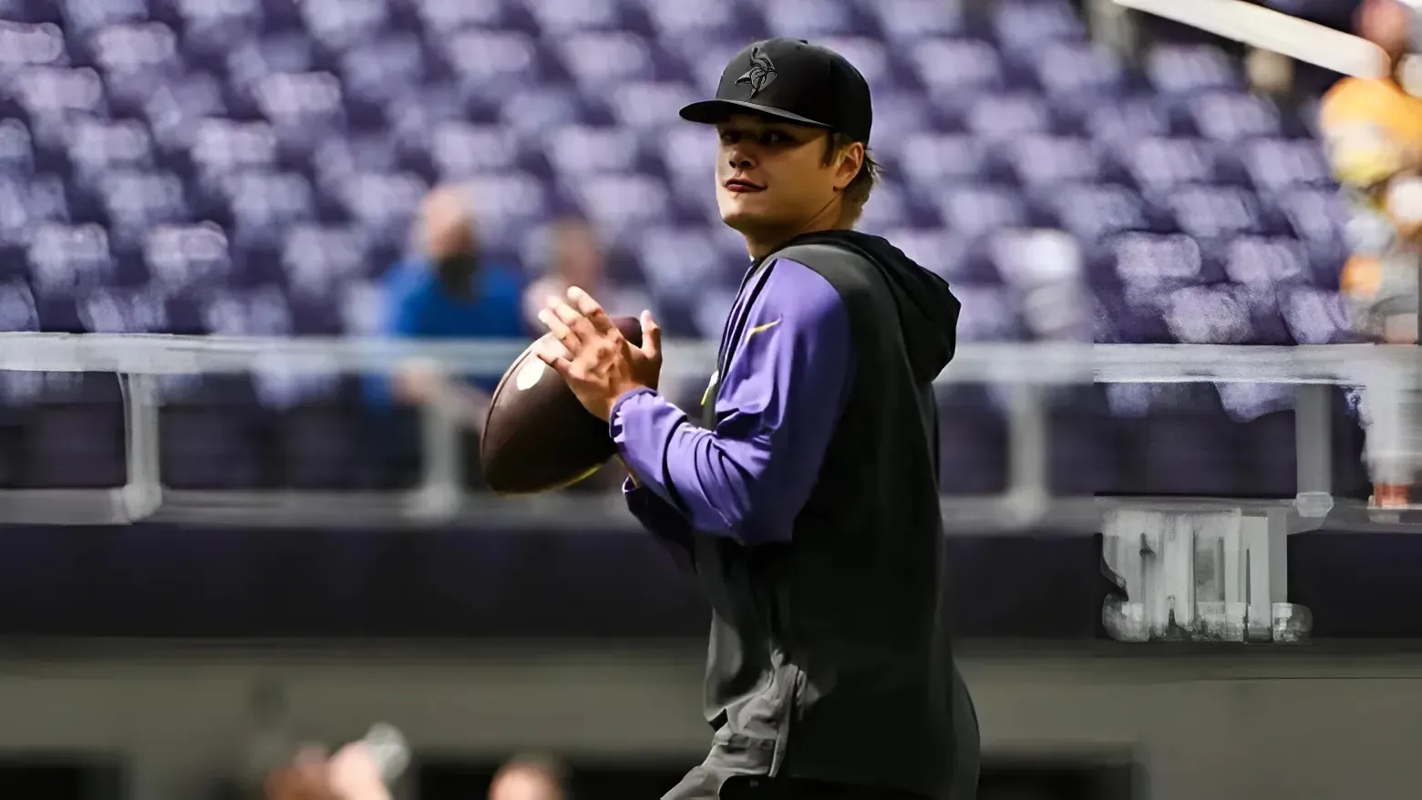 Award-Winning QB Sends Clear Message on Kevin O’Connell After Eyeing Vikings