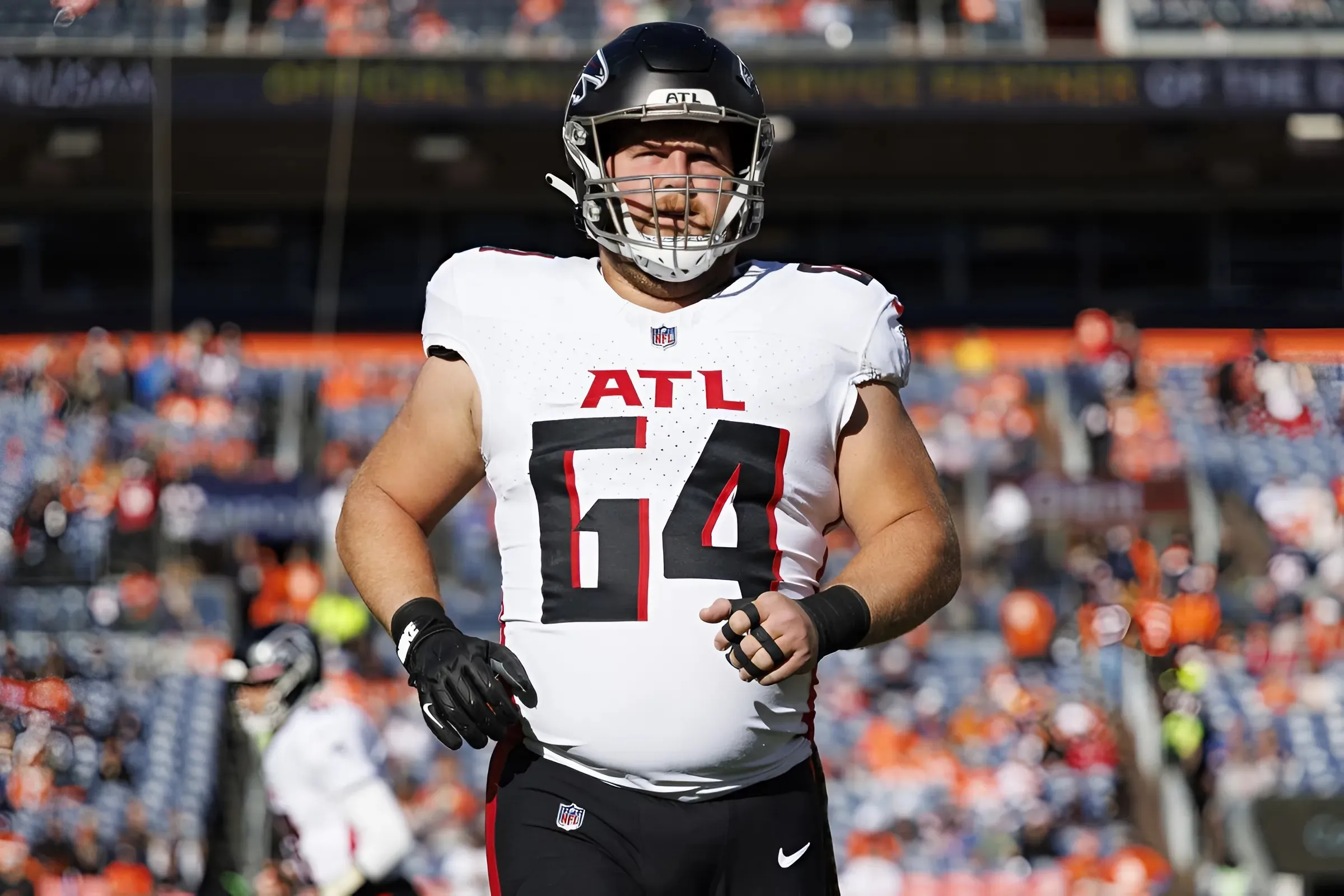 Falcons, fourth-year lineman agree to $9.5 million deal