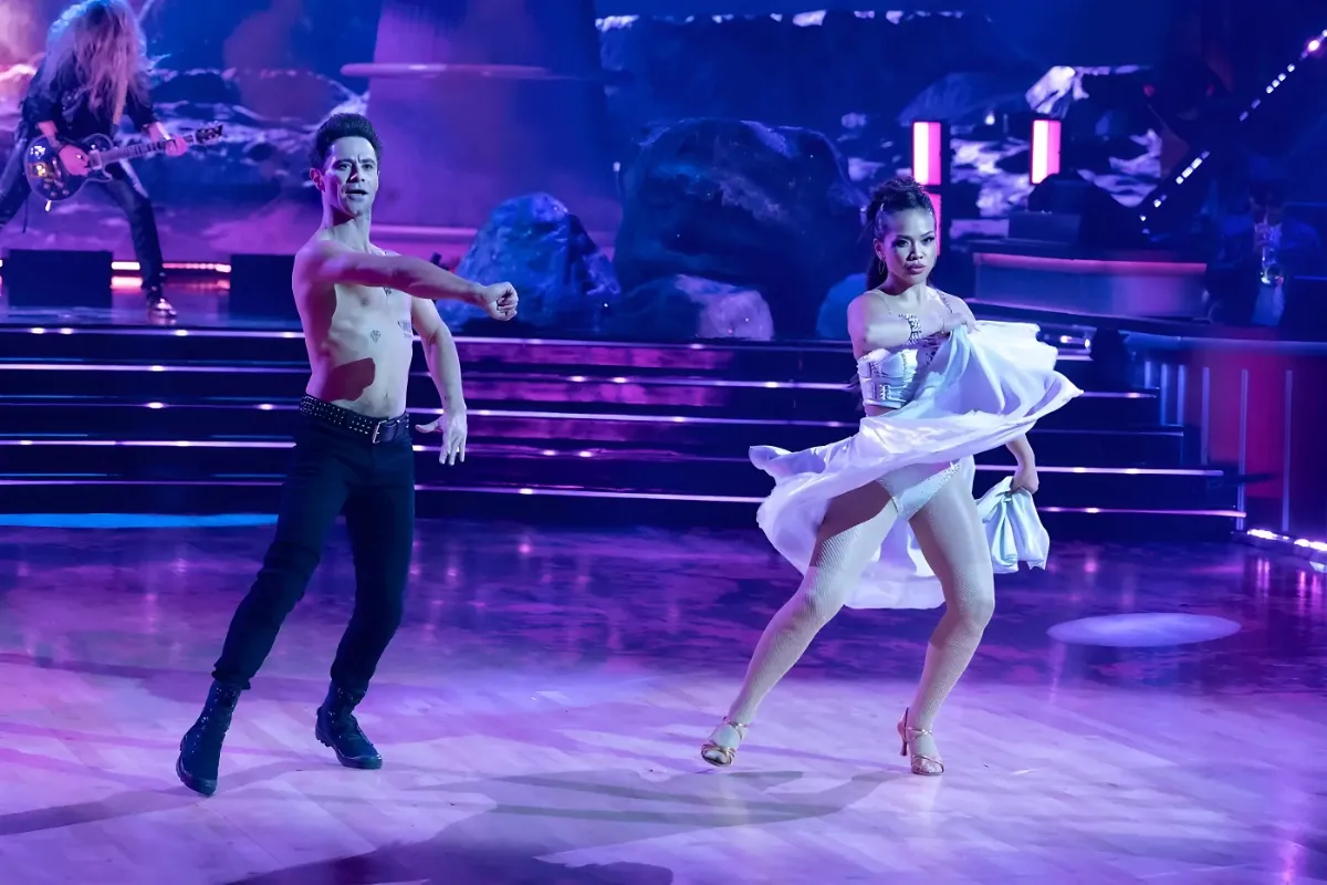 Jenn Tran and Sasha Farber Take Gene Simmons’ ‘Steamy Couple’ Comment in Stride on ‘DWTS’ tram