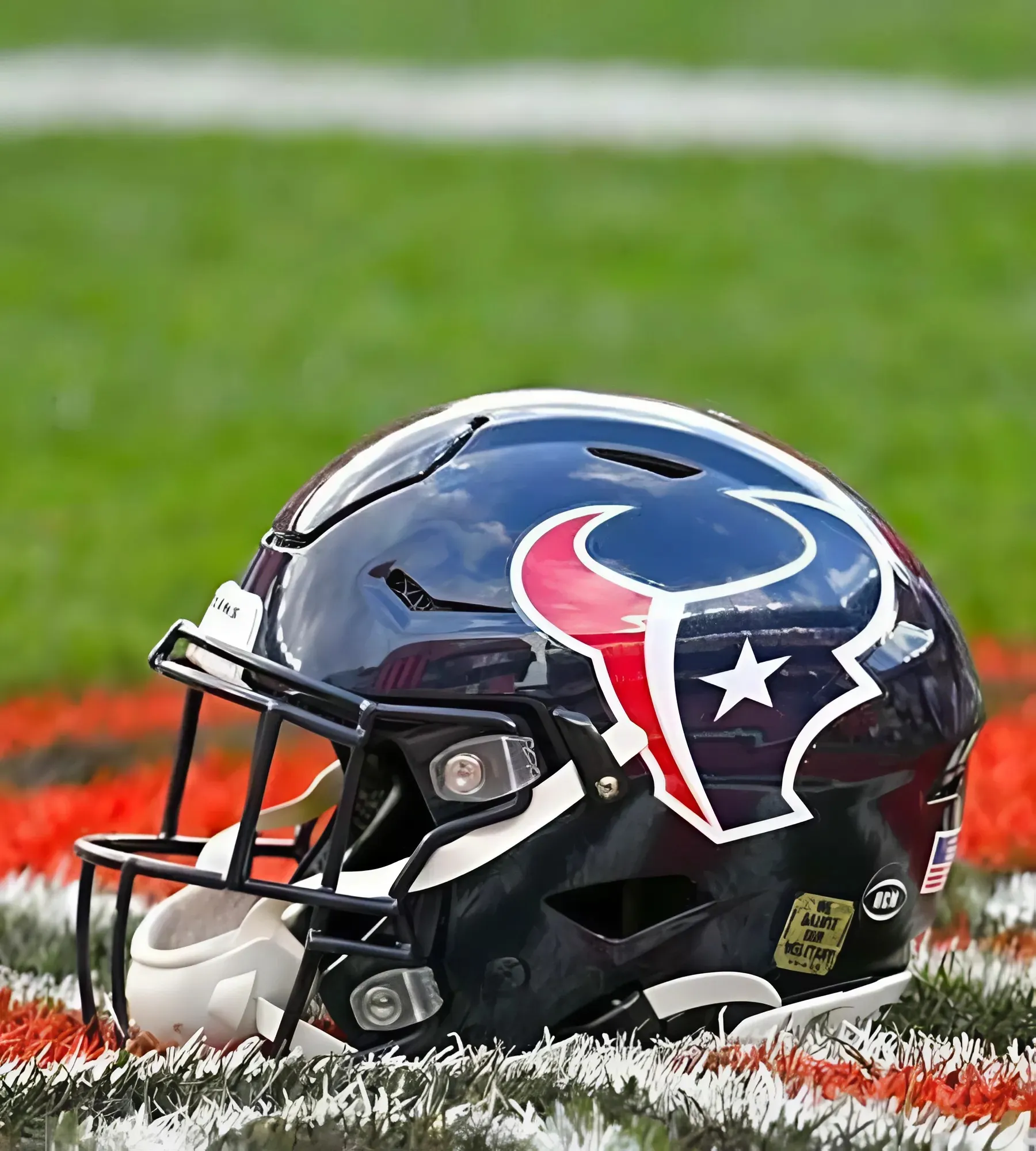 One Texans WR is already turning heads at OTAs