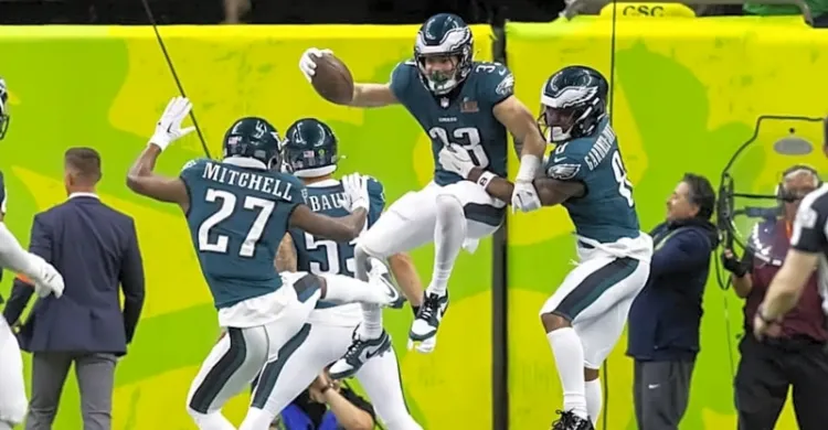 Still The 'Same Dudes' Even After Winning Super Bowl As Eagles Rookies