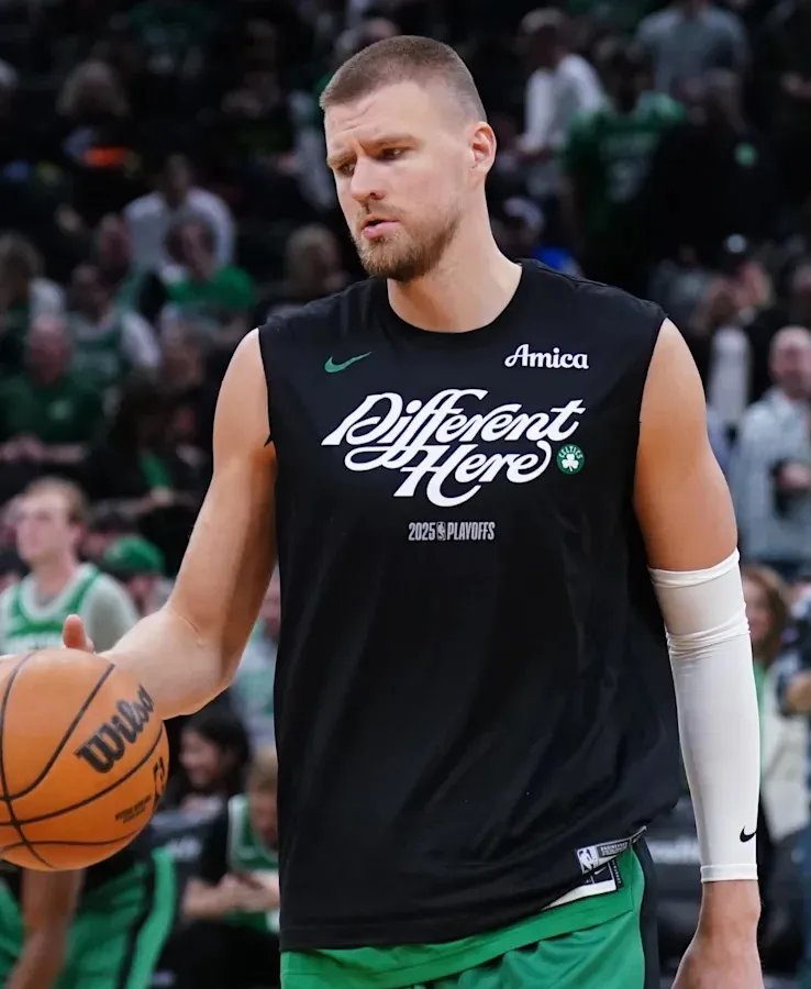 Warriors may give Celtics perfect Porzingis gift if latest trade idea comes true