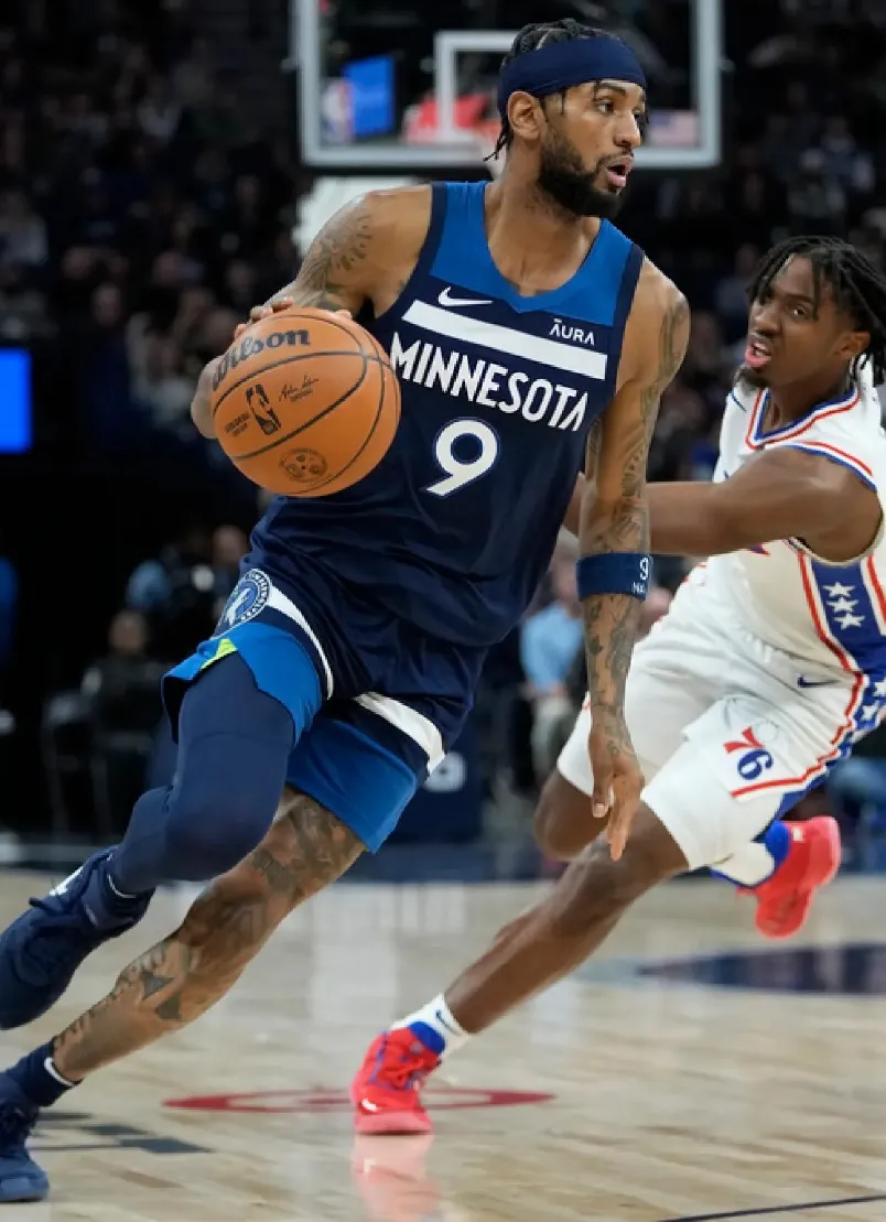 Warriors Among Betting Favorites to Land Timberwolves’ Key Reserve