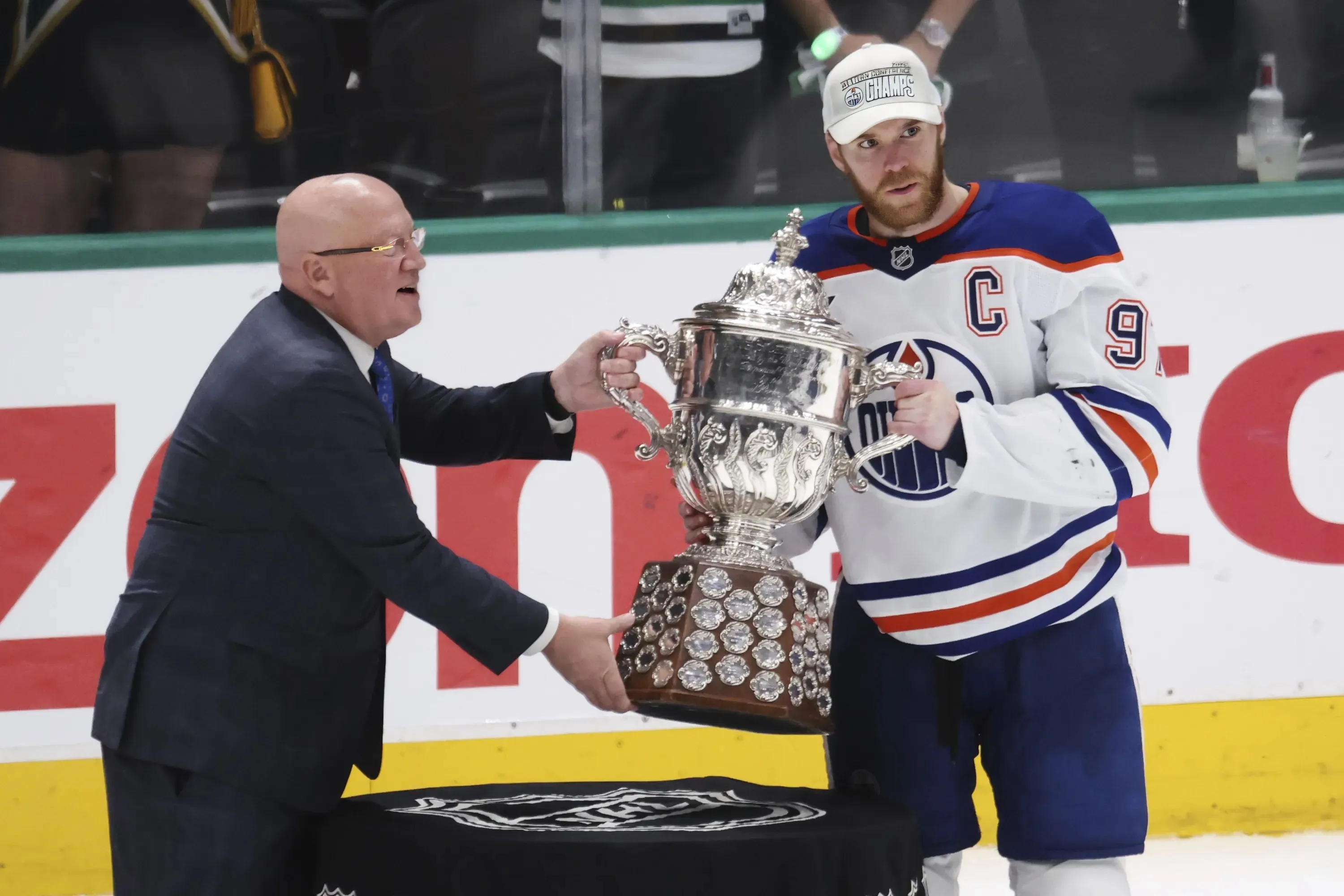 Edmonton Oilers Crowned Western Conference Champions Again, Set for 2025 Stanley Cup Rematch with Florida Panthers trucc