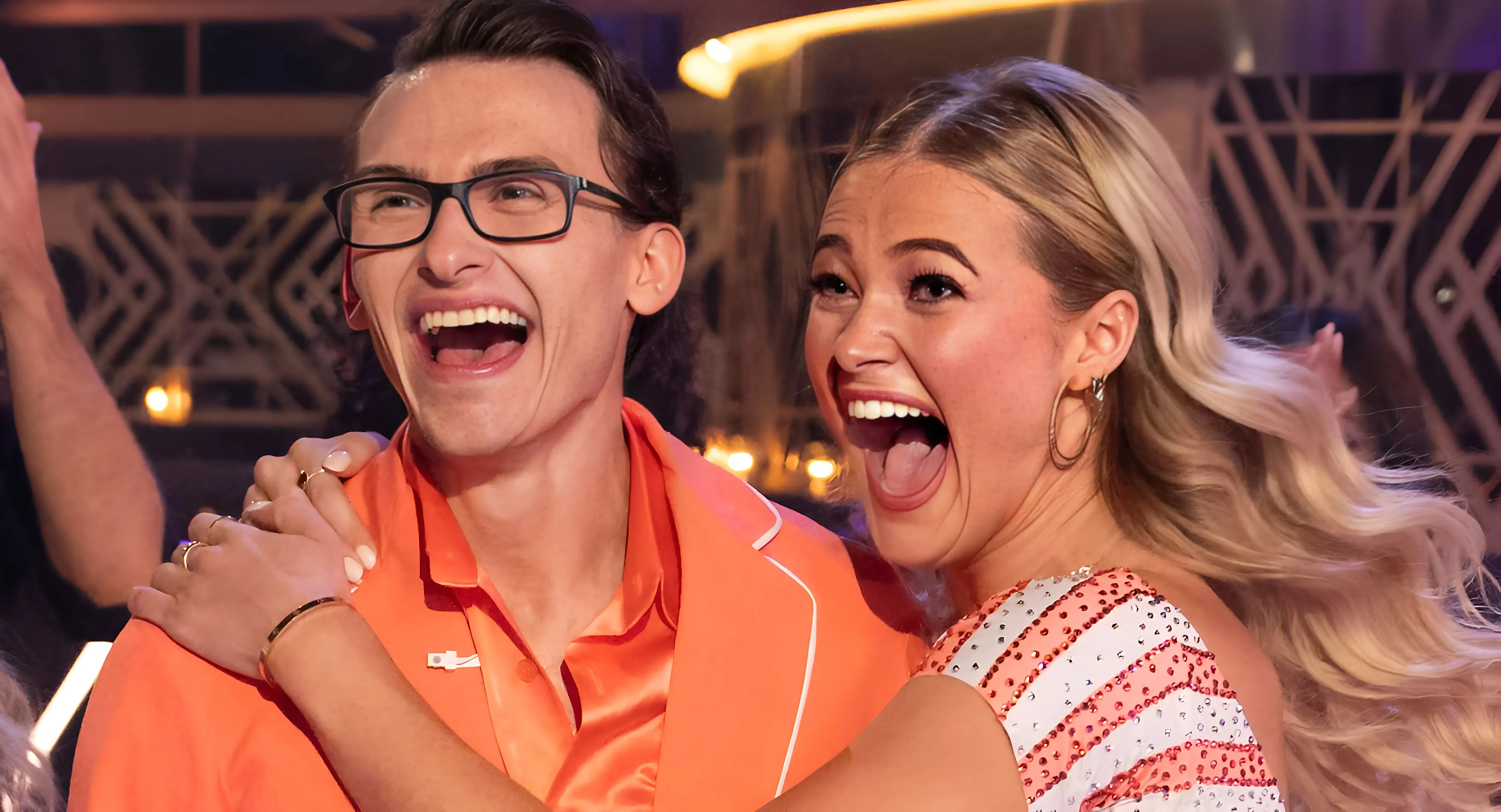 'The Traitors' and DWTS Star Stephen Nedoroscik Shine with Top TV Awards Wins trucc