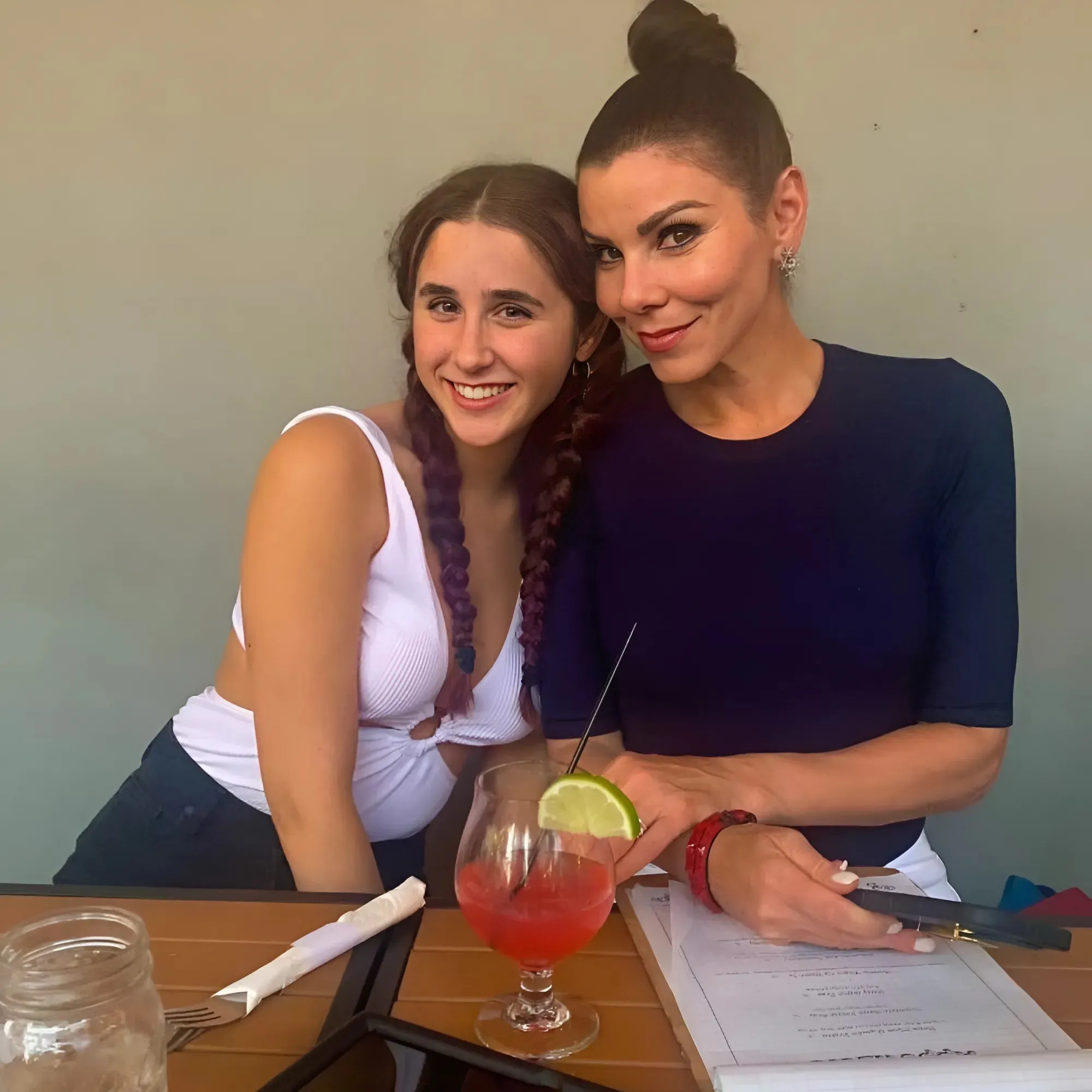 [LEAKED MESSAGE] Heather Dubrow is in danger of being ‘hypocritical’ when asking Bravo to cut the scene where her daughter shares about her sexuality – despite previously declaring her “full support for the LGBTQ+ community”