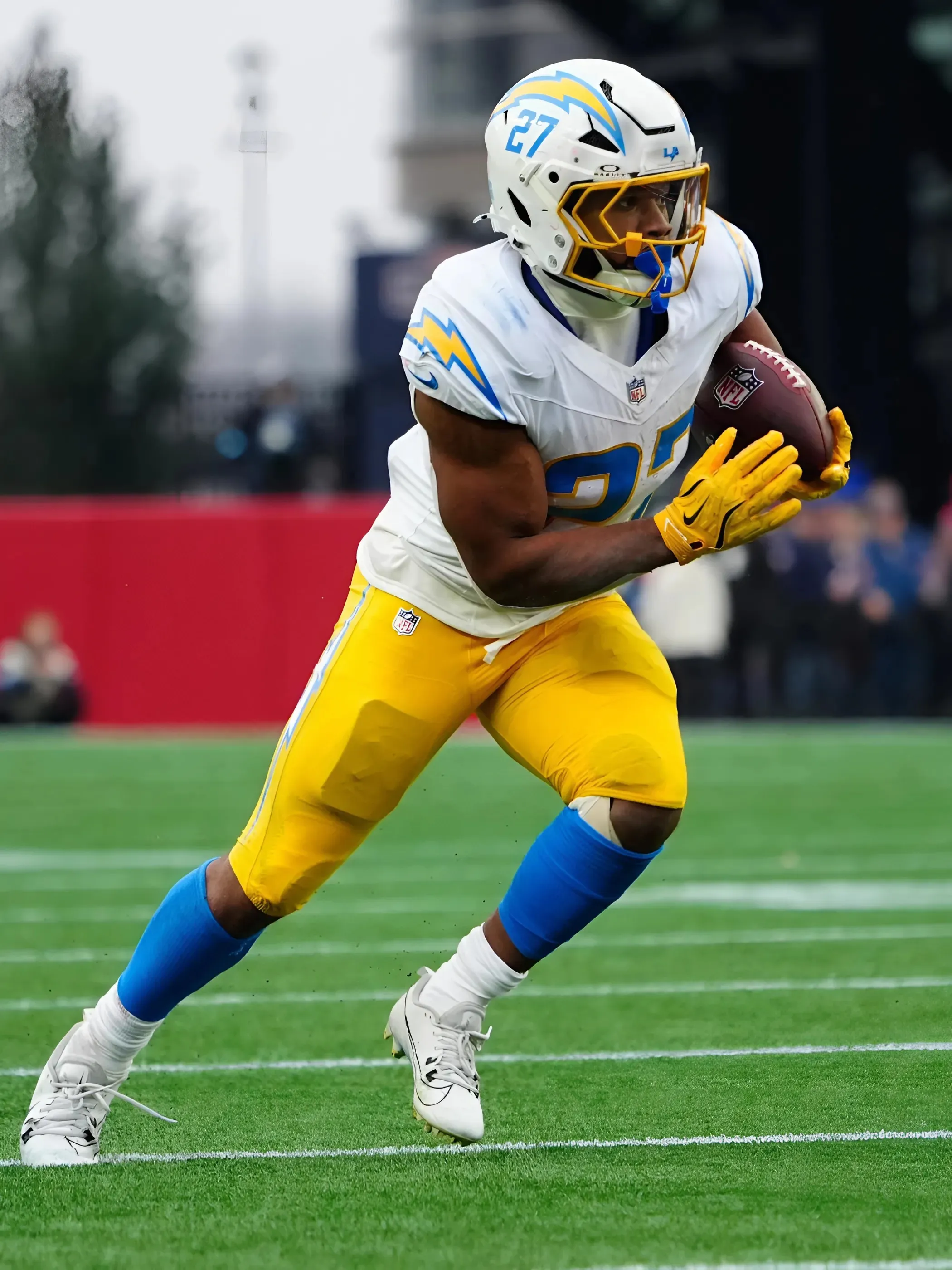 Commanders Eyeing Shock Move for J.K. Dobbins Despite Crowded RB Room
