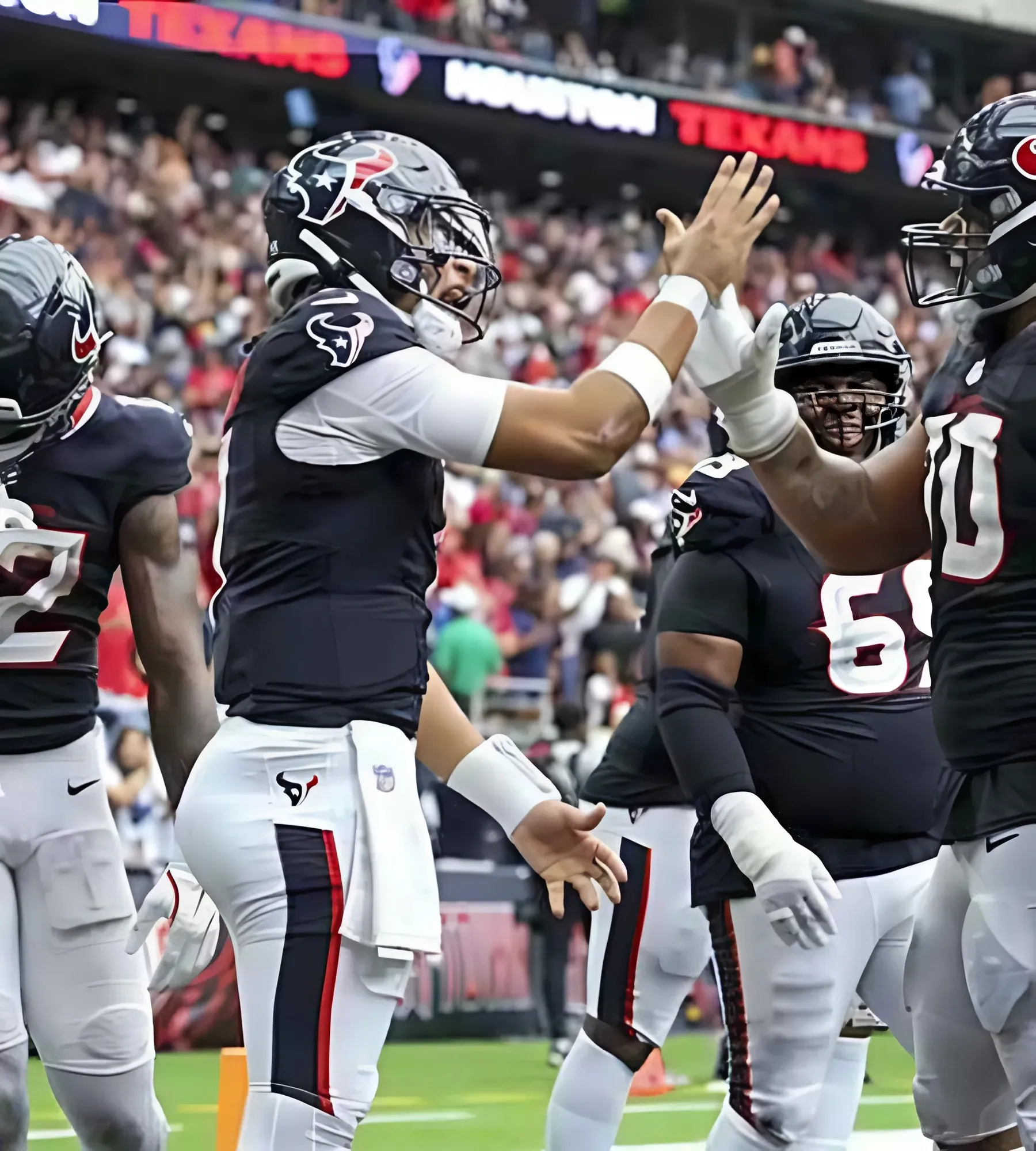 Houston Texans OC Gets Real on Offensive Line Concerns in OTAs