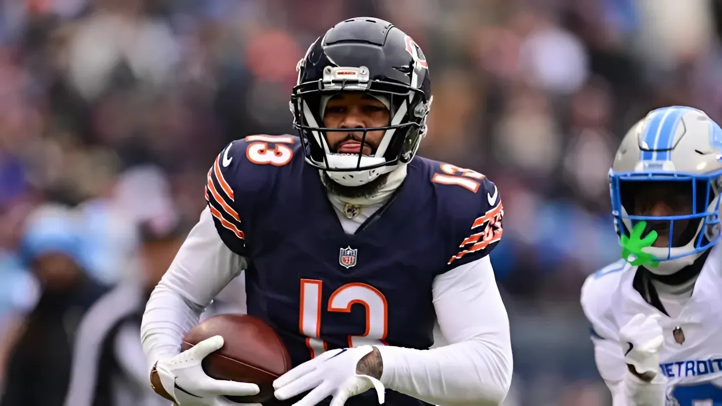 Bears’ Ex-Starter Predicted to Sign With NFC Squad Amid Trade Talks