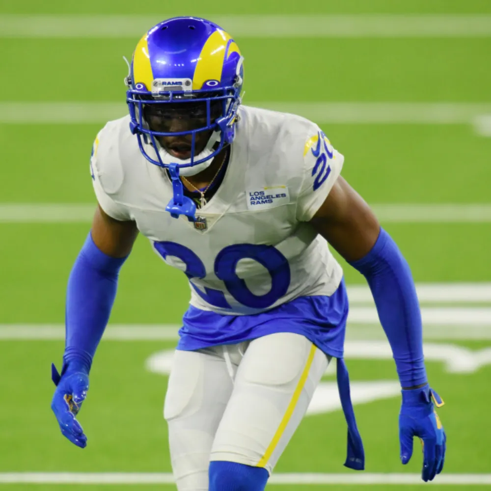 Raiders Predicted to Swing Trade for $72 Million Star Before Start of Season - suong
