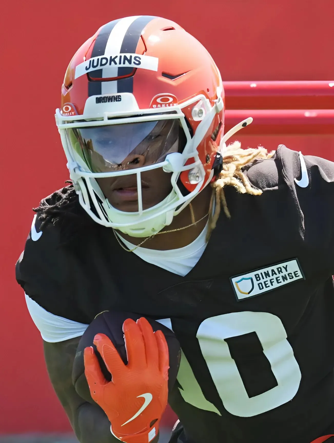 From Touchdowns to Tagliatelle: Browns Rookies Take Over the Kitchen