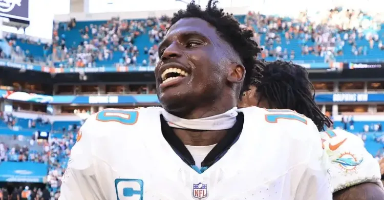 49ers Urged to Seek Trade for Controversial $90 Million Pro Bowler