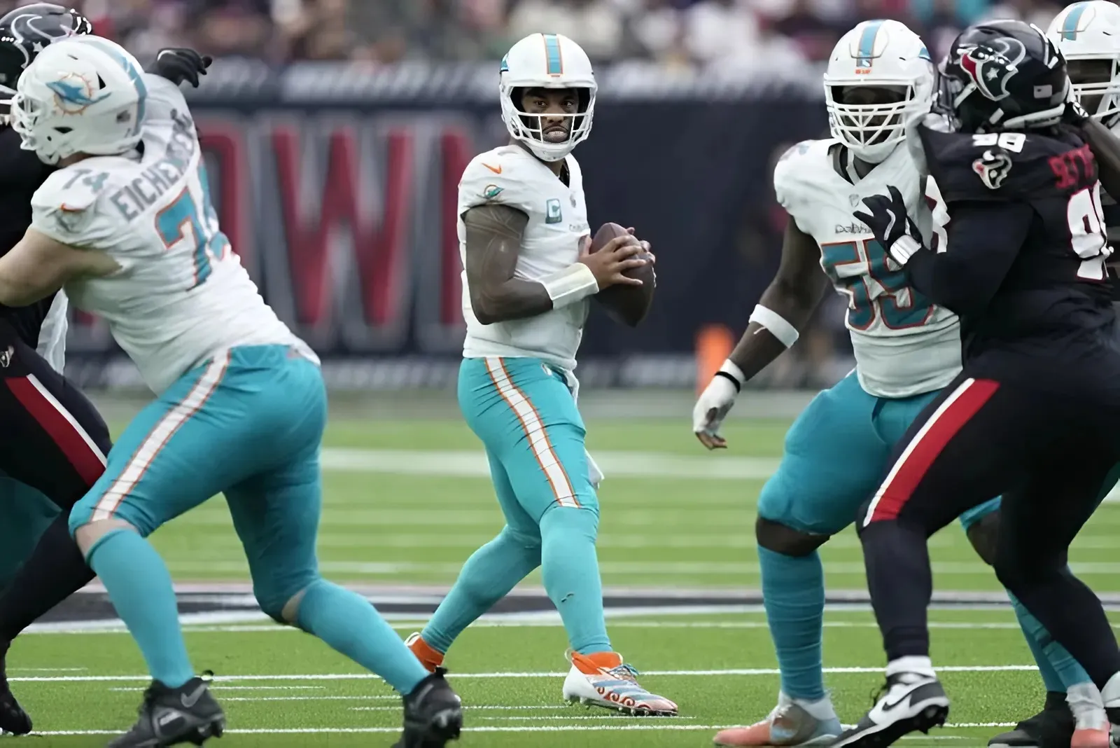 Dolphins-Vikings potential blockbuster trade sends $72 million veteran back to NFC Dolphins-Vikings potential blockbuster trade sends $72 million veteran back to NFC