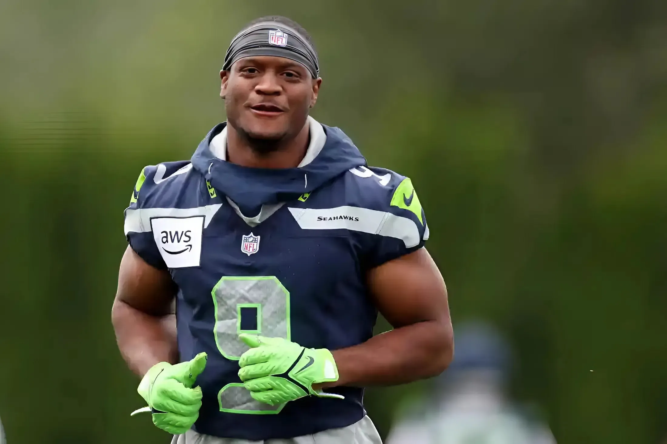 New Seahawks OC Should Help ‘Maximize’ Kenneth Walker III’s Potential in 2025