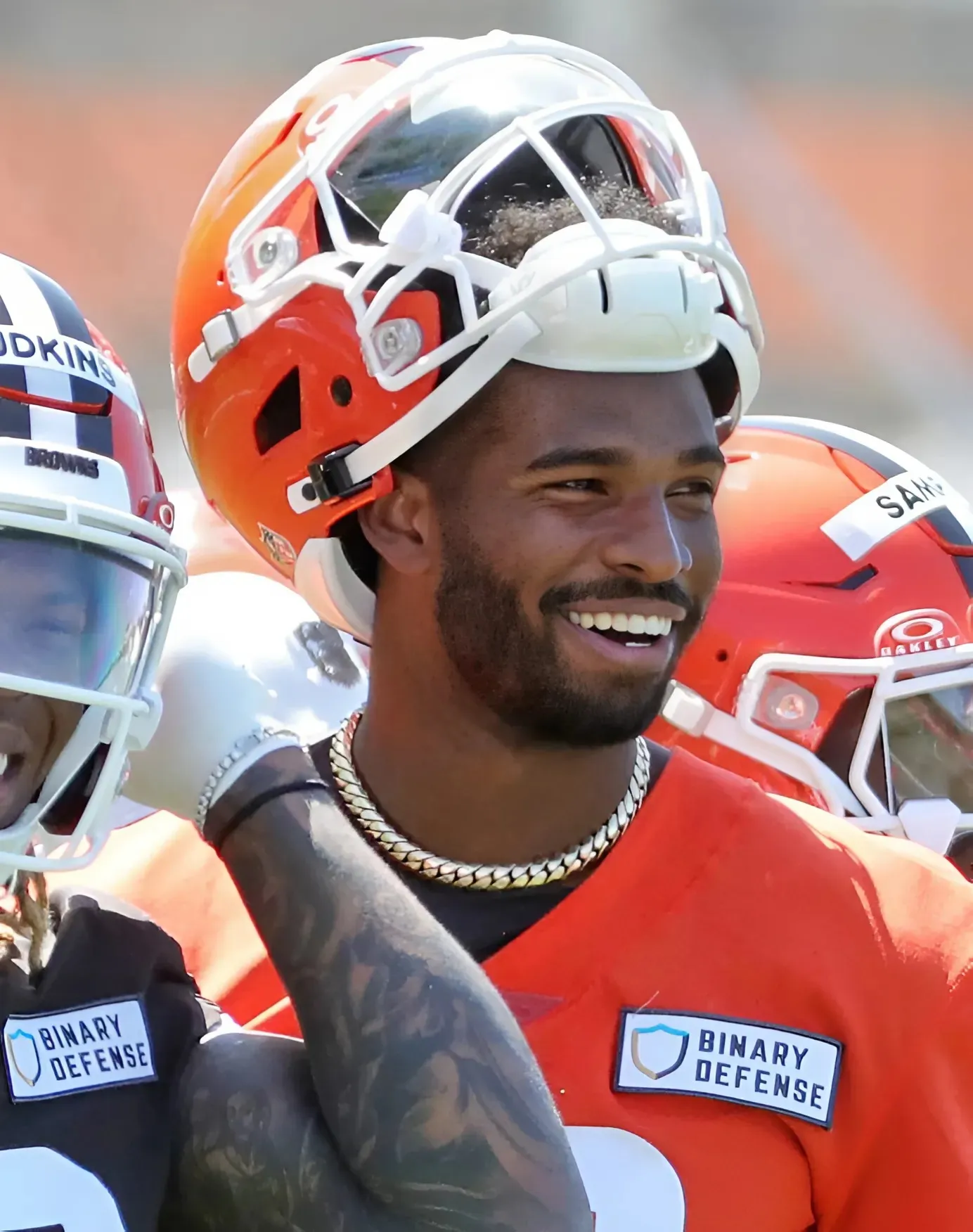 Shedeur Sanders Shuts Down “Hollywood” Narrative in Cleveland
