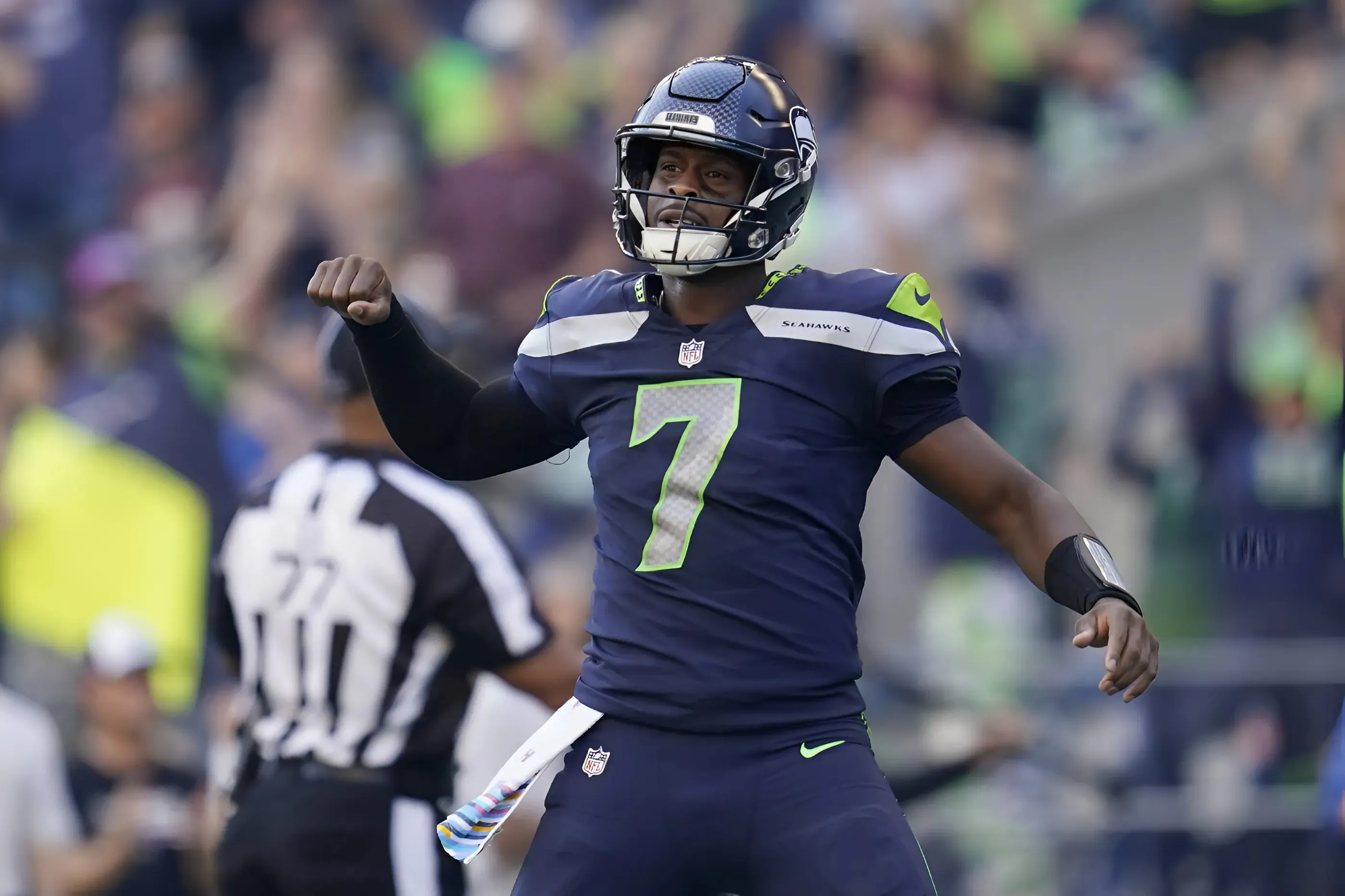 Geno Smith is letting everyone know that the Raiders got more than what most people think when they traded for him