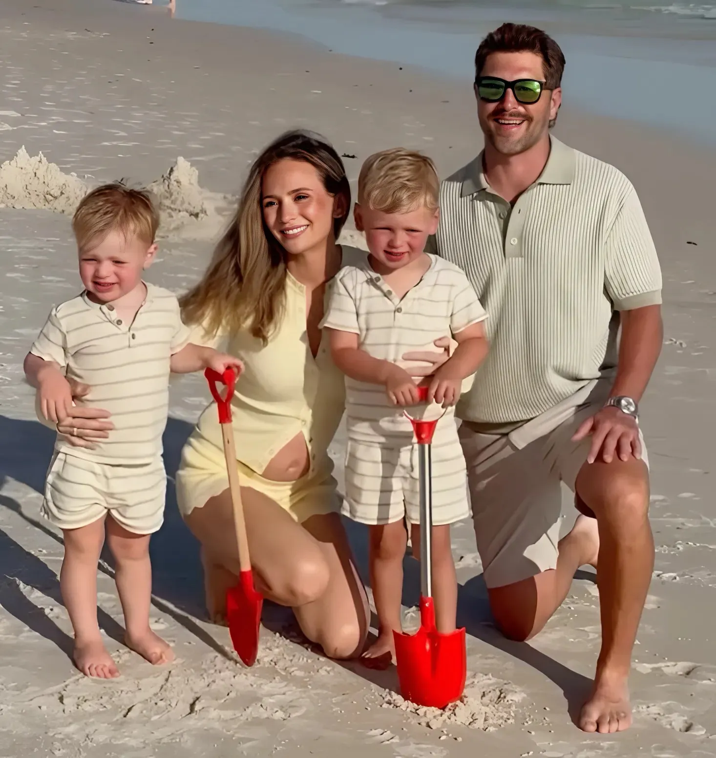 Lauren Bushnell Lane Is Expecting Baby #3 with Husband Chris Lane: ‘Party of 5’ Lauren Bushnell Lane Is Expecting Baby #3 with Husband Chris Lane: ‘Party of 5’