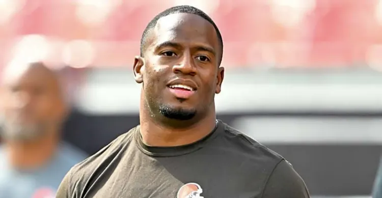 NFL insider links Commanders to bold signing that could reshape everything