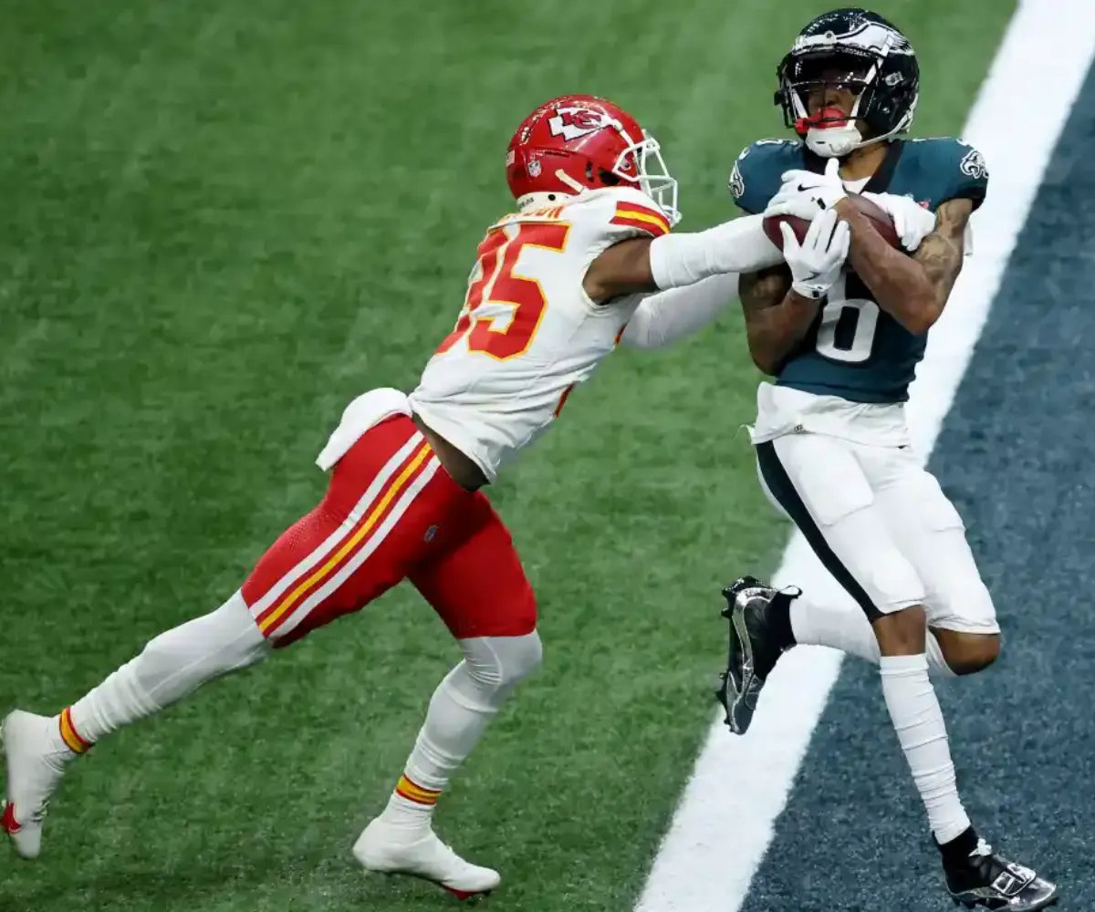 Alabama Star Dishes Lavish Praise On Eagles $75 Million Starter - suong
