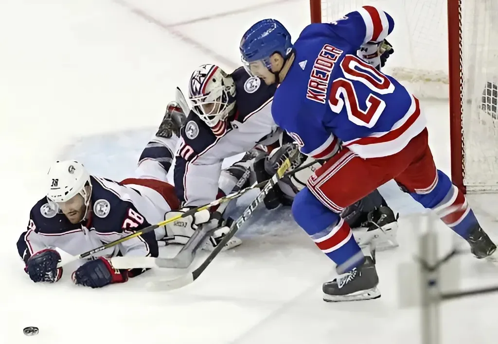 Shocking Metropolitan Division rivals emerge as top team acquire New York Rangers veteran