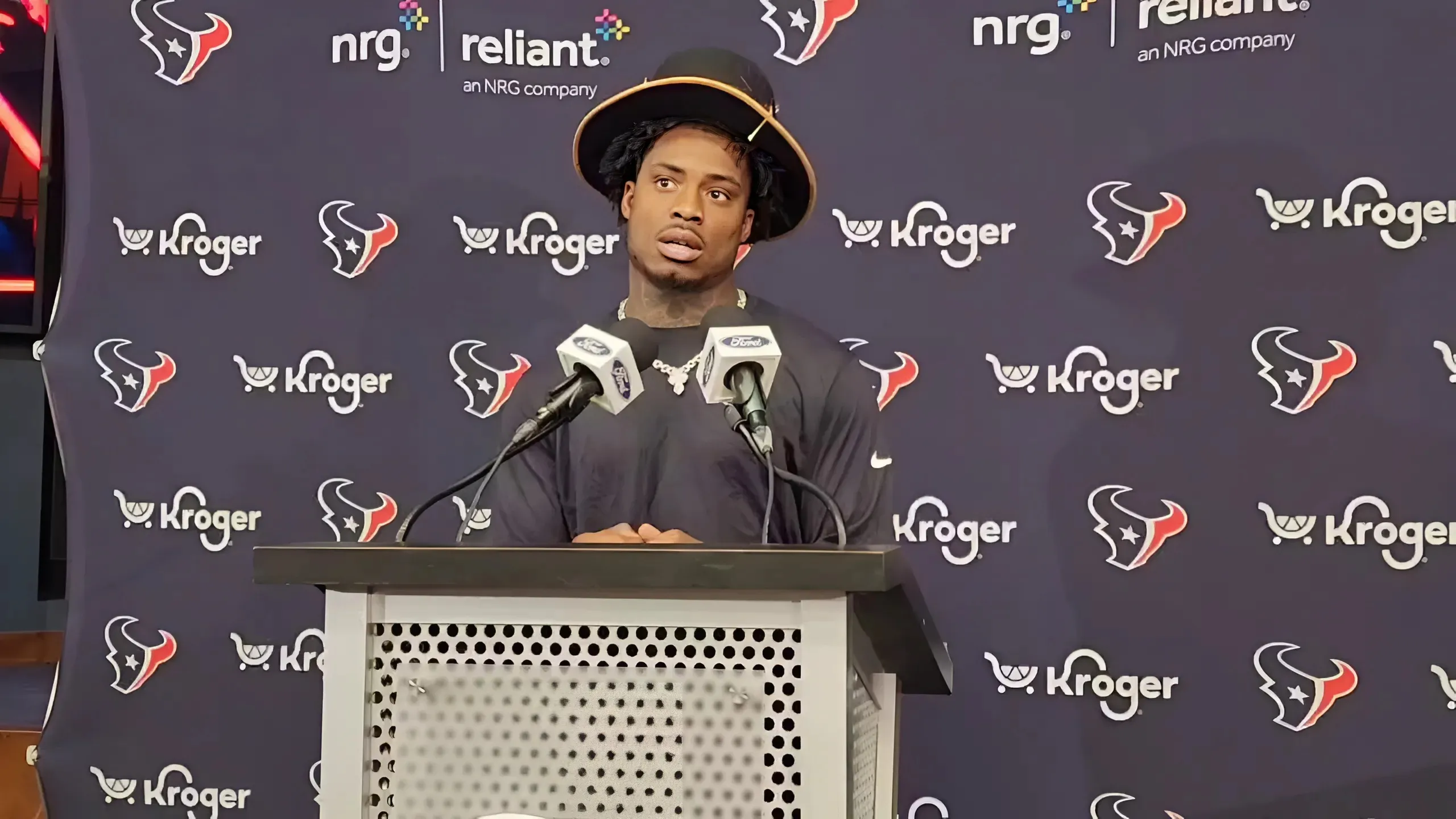 Texans Defender Fires Back at Critics Over Controversial Decision Texans Defender Fires Back at Critics Over Controversial Decision