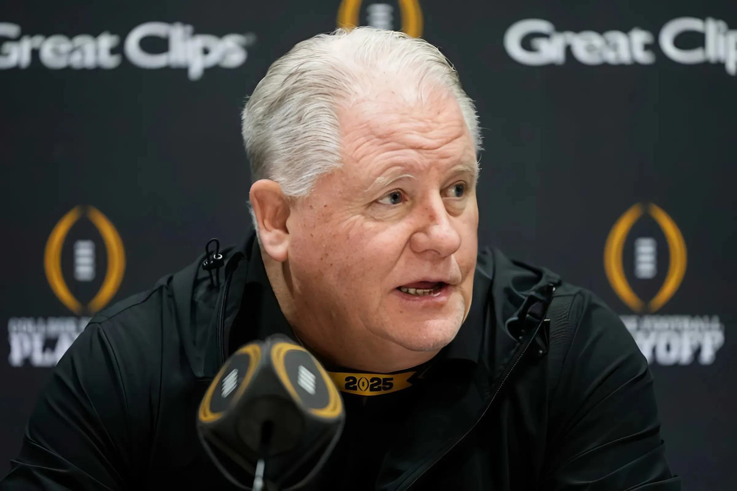 Chip Kelly is taking his turn extolling over the one Raiders player who seems to have everyone's attention