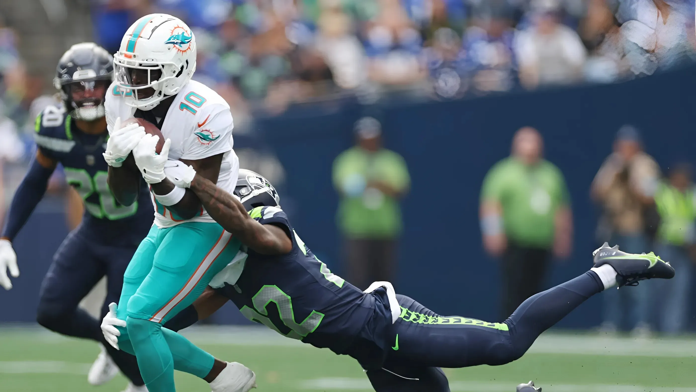 One shocking Tyreek Hill trade scenario could spell disaster for Seahawks