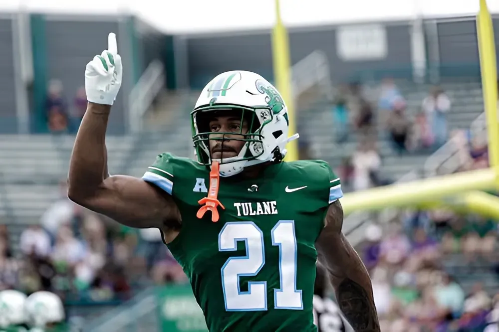 Seattle Seahawks projected to replace Kenneth Walker III with No. 2 RB prospect in 2026 NFL draft