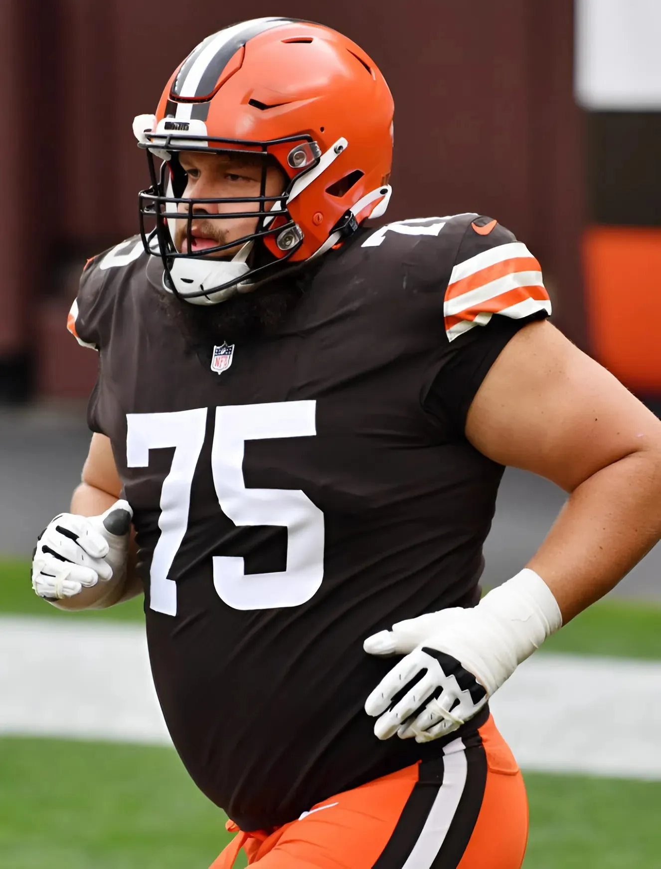 Joel Bitonio Nearly Retired, But Browns’ Offense Pulled Him Back