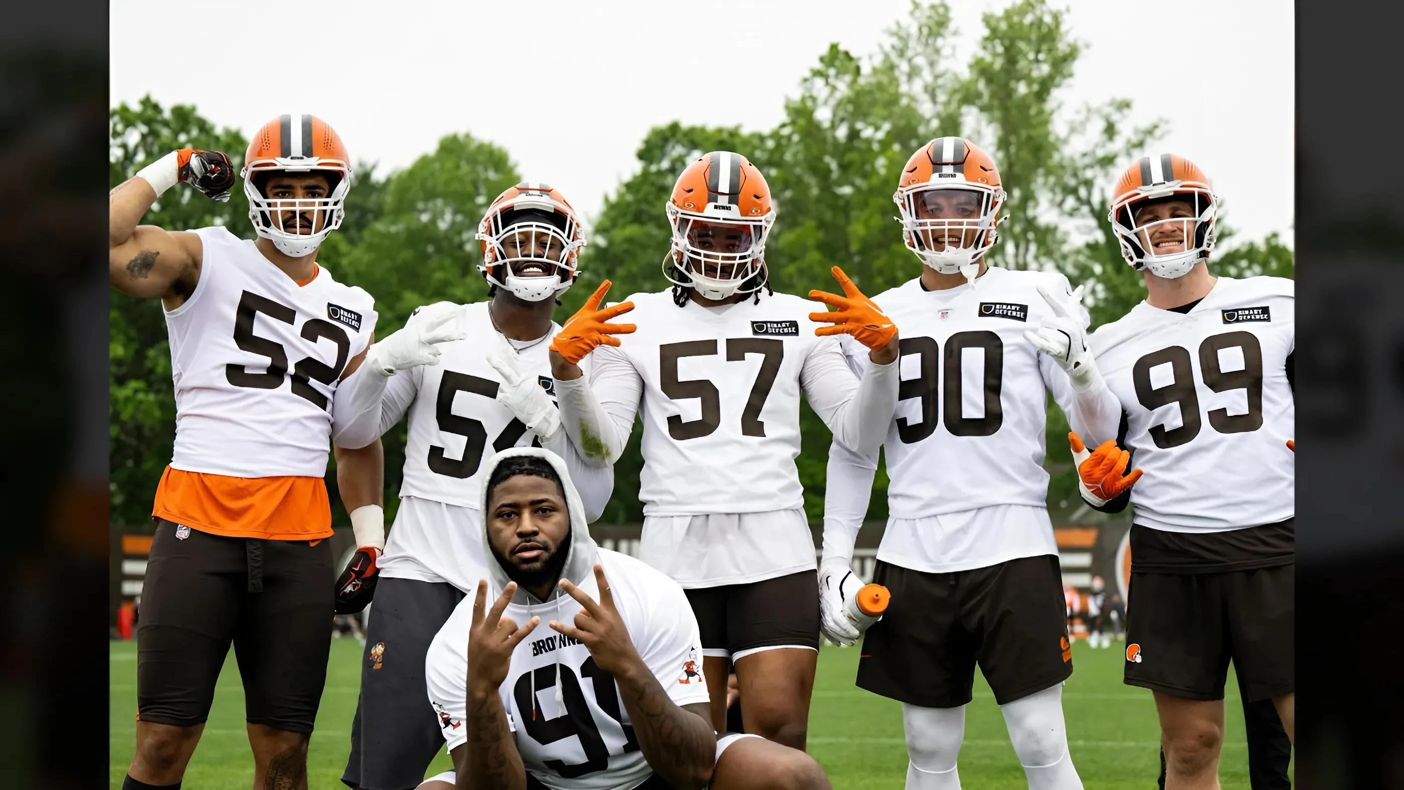 Why are the Browns Waiting to Make this Painfully Obvious Roster Move?