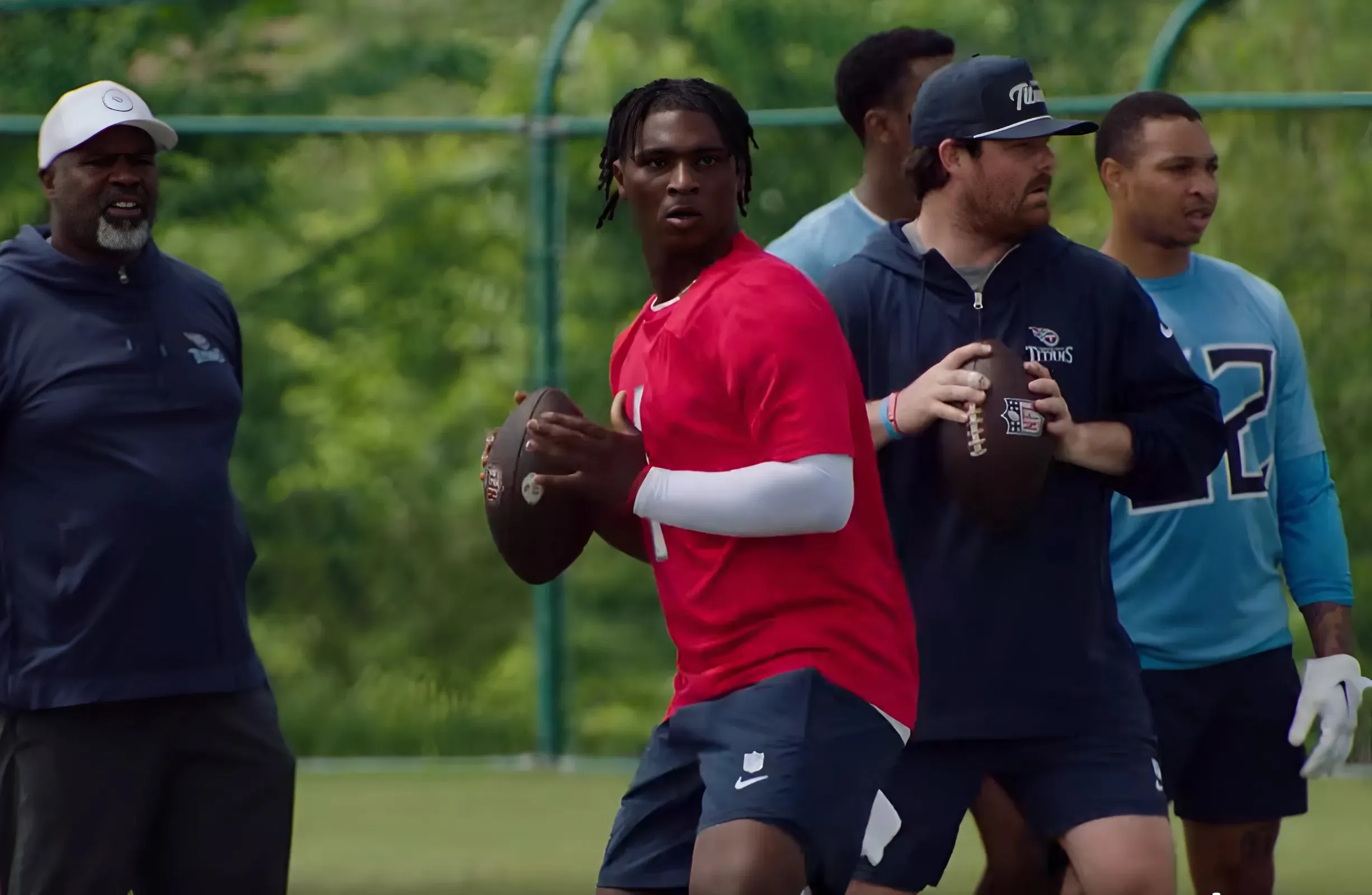 Analyst Warns NFL of Titans’ Dangerous New Offensive Duo