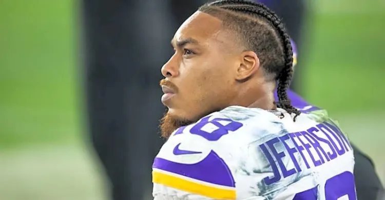 Justin Jefferson talks J.J. McCarthy's growth, decision to attend OTAs