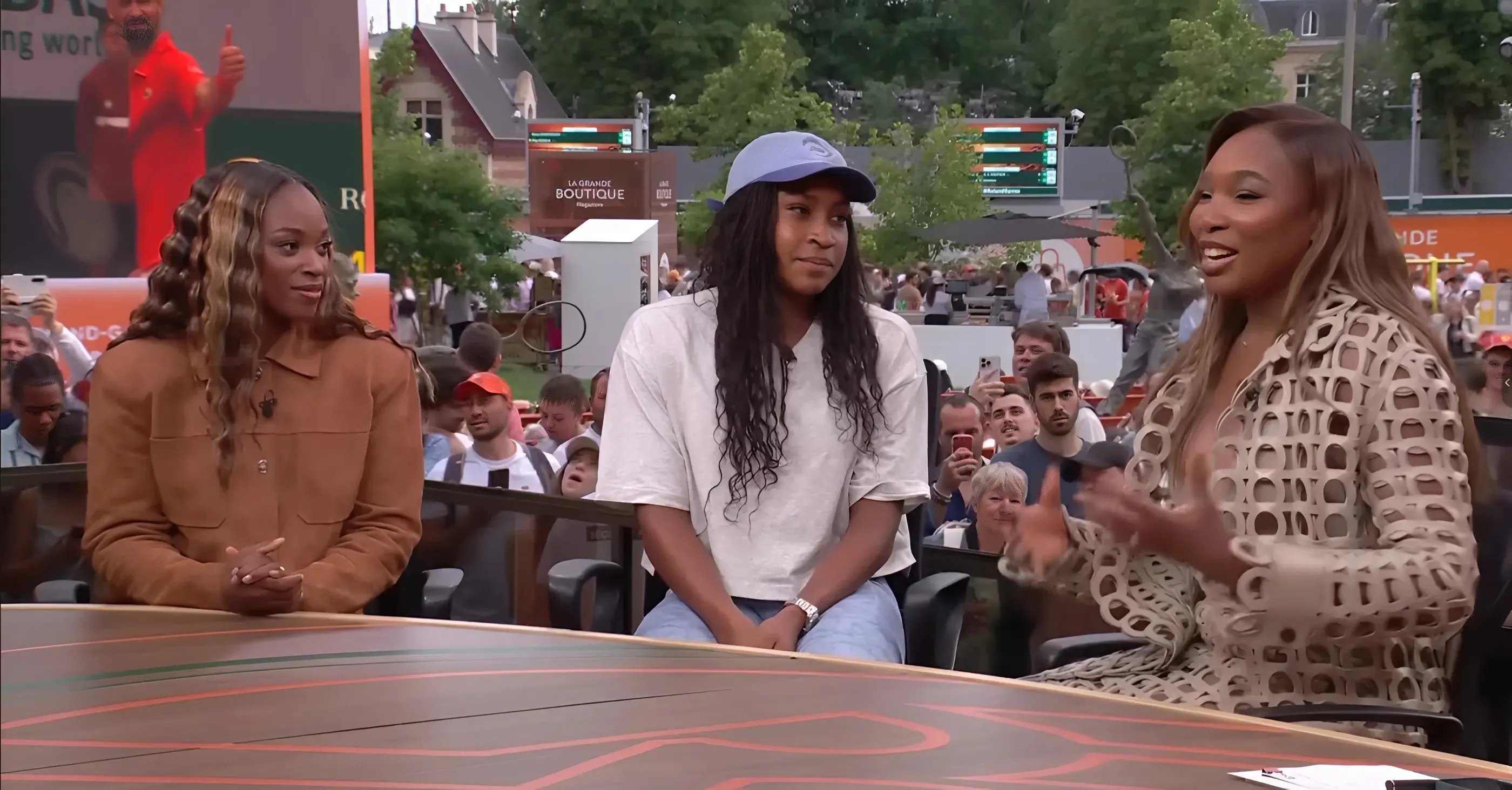 Coco Gauff reflects on the special experience of being at the TNT desk with Venus Williams and Sloane Stephens