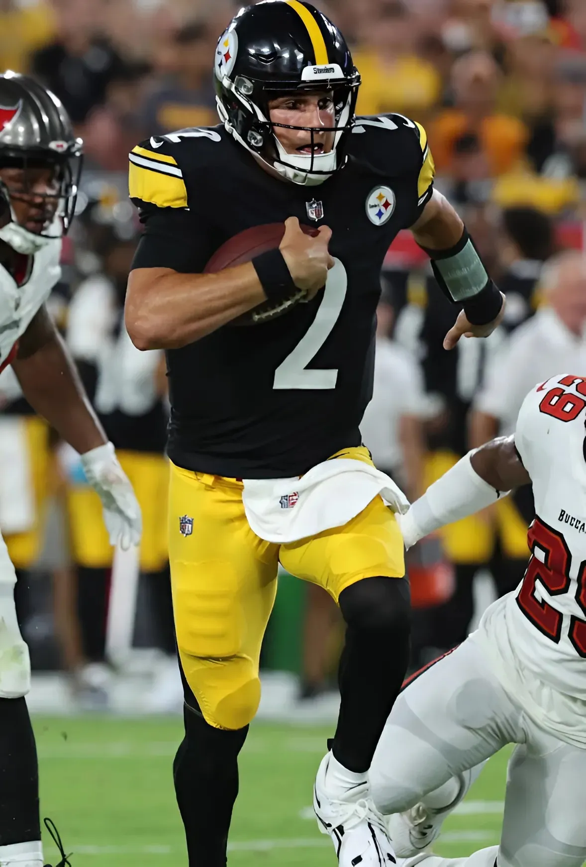 Steelers & Bucs Set for Joint Practices Ahead of Preseason Showdown!