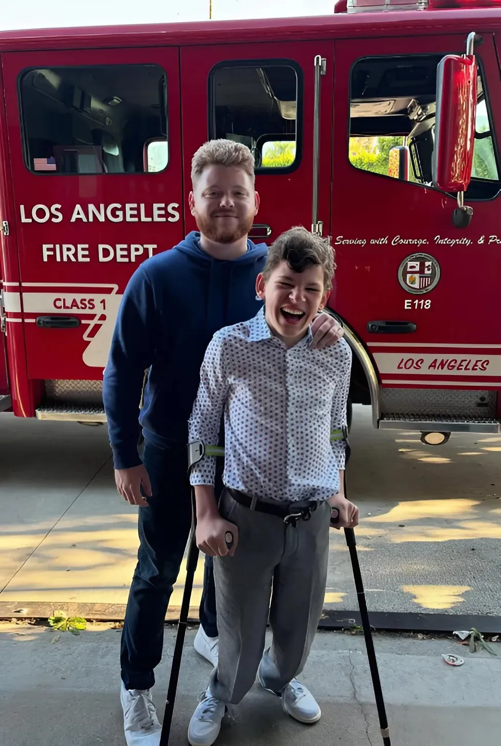 The Heartwarming Story Behind This LA Fire Department Photo Is Melting Hearts Online